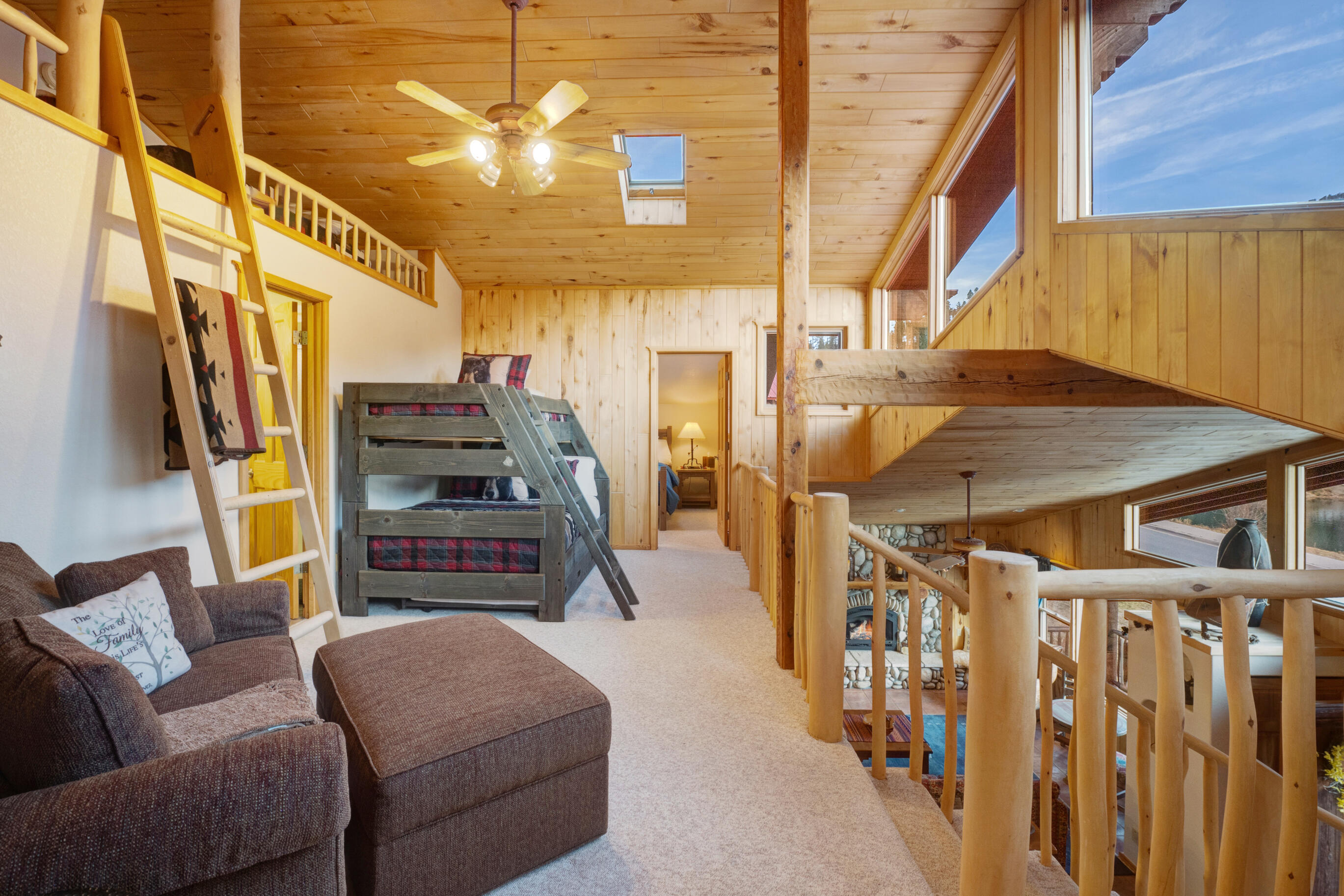 610 Claim Jumper Street