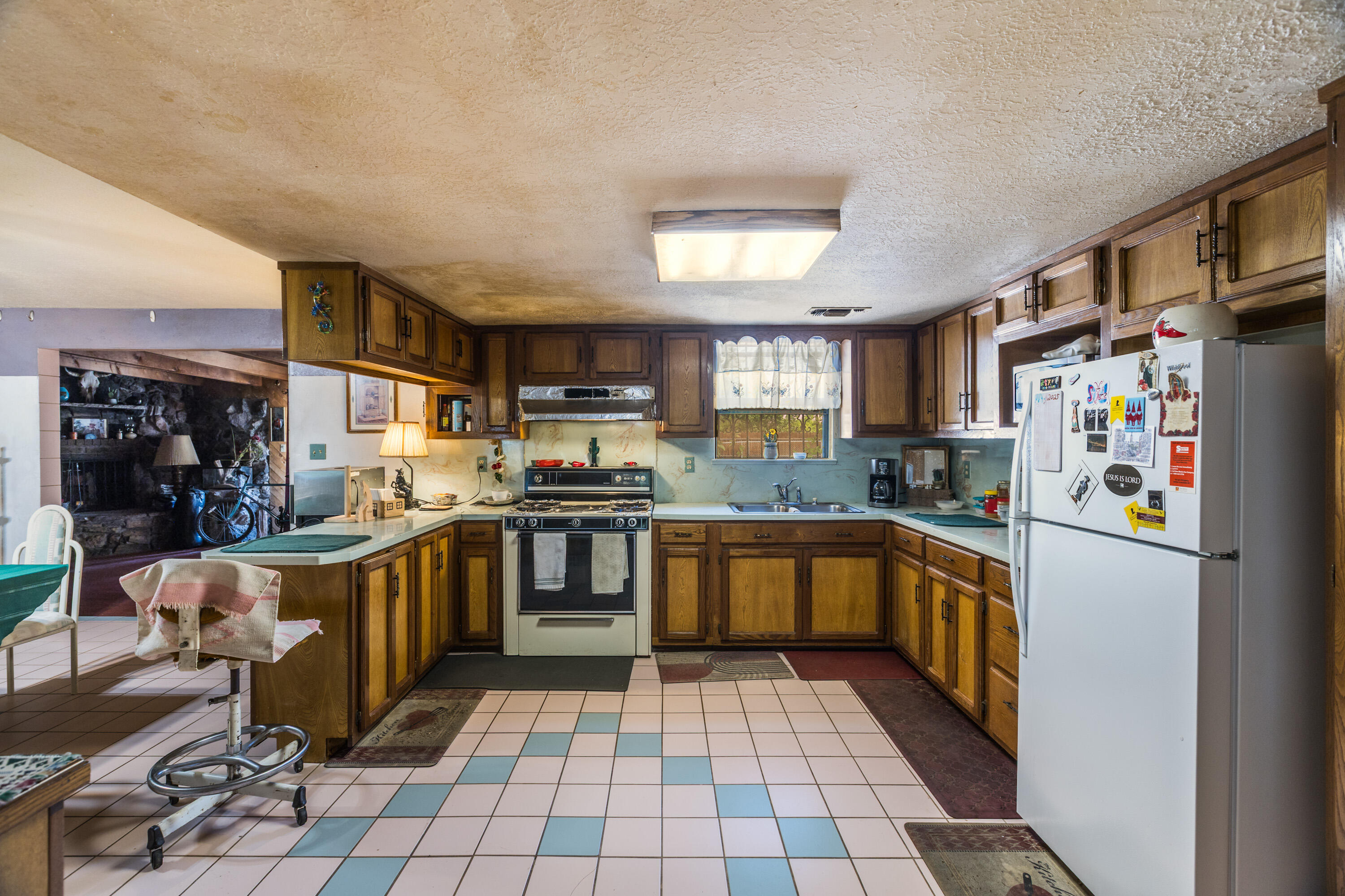 2249 RAYMAC Road SW