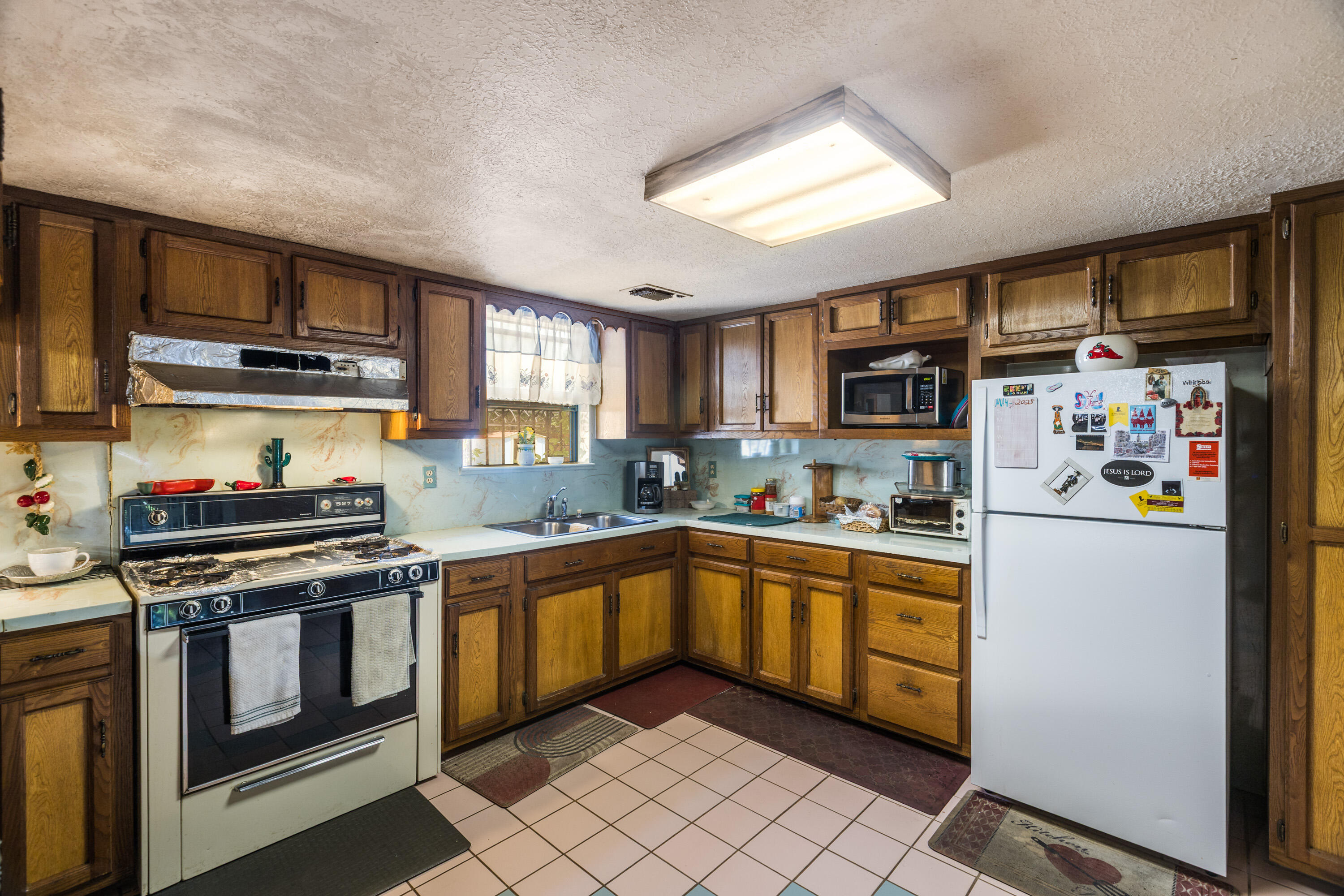 2249 RAYMAC Road SW