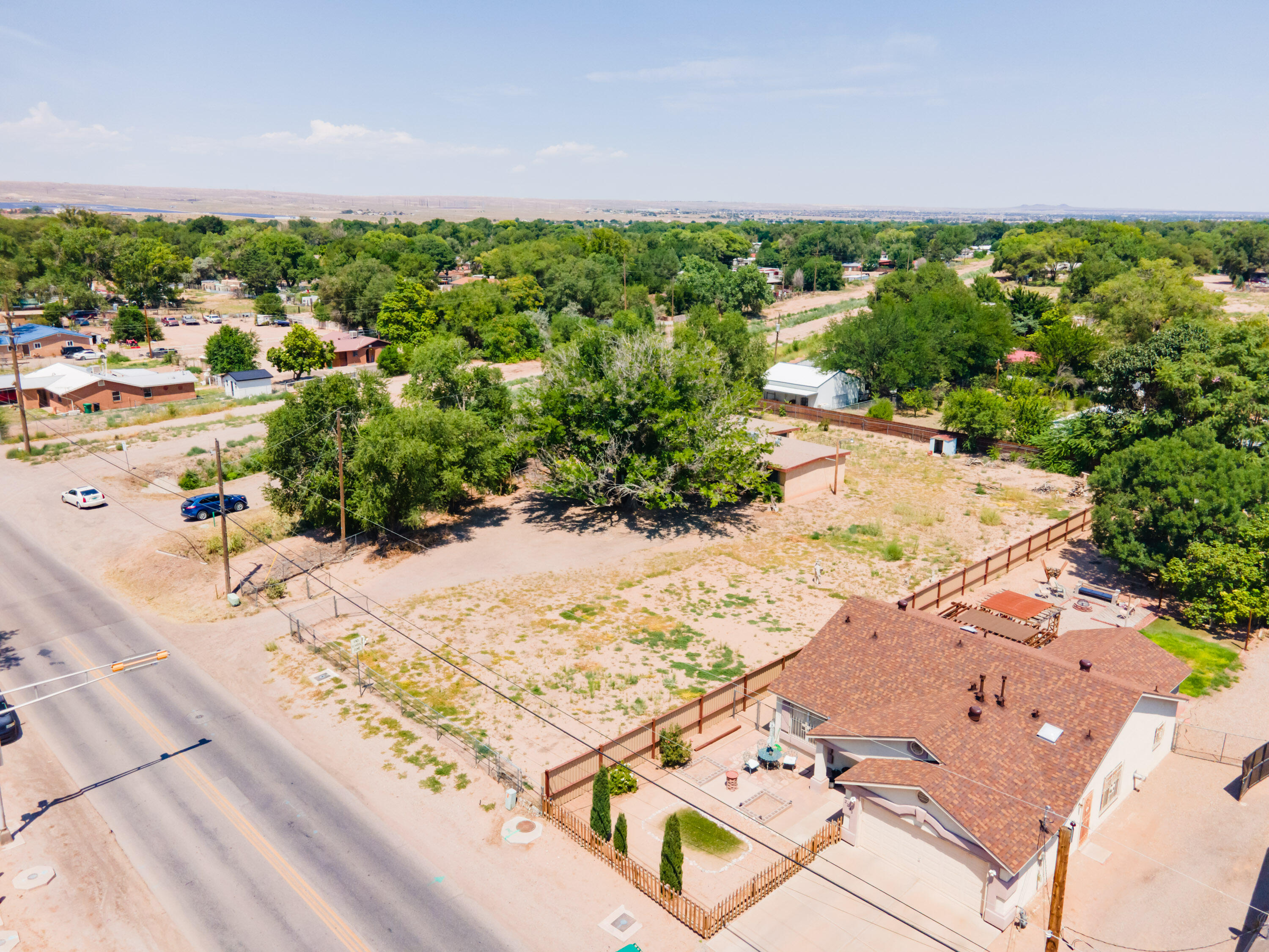 2249 RAYMAC Road SW