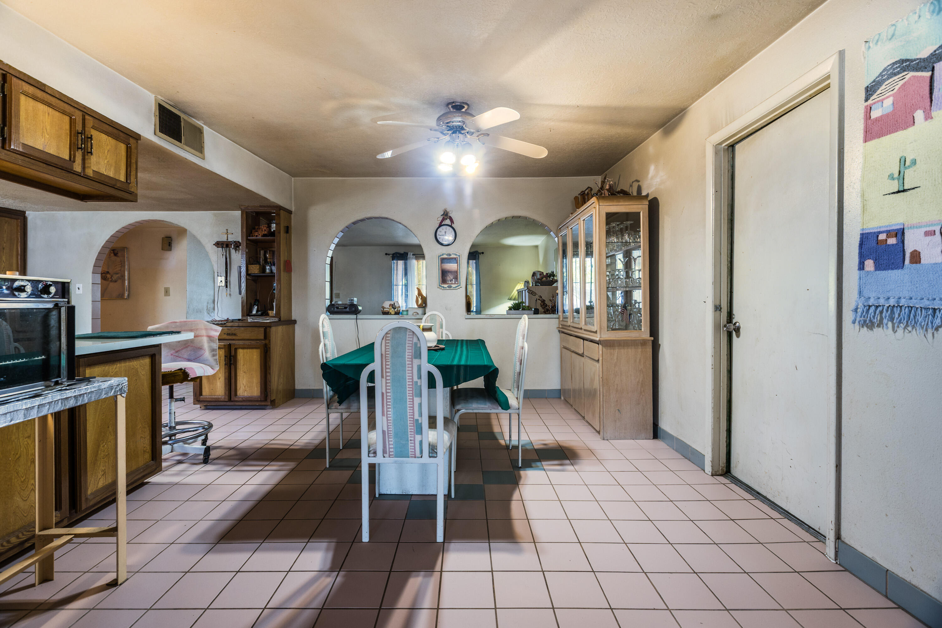 2249 RAYMAC Road SW