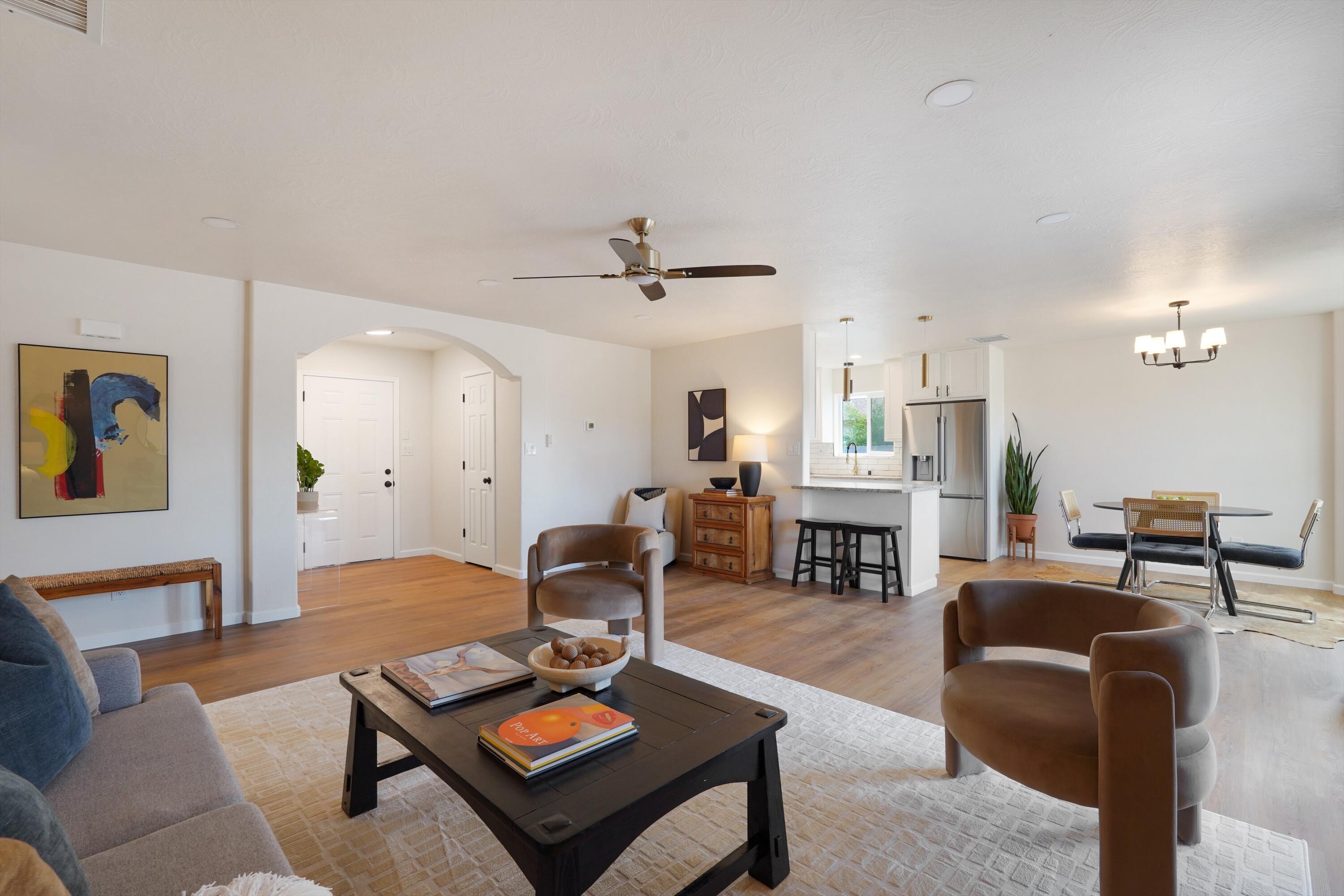 5 Alamosa Loop NE