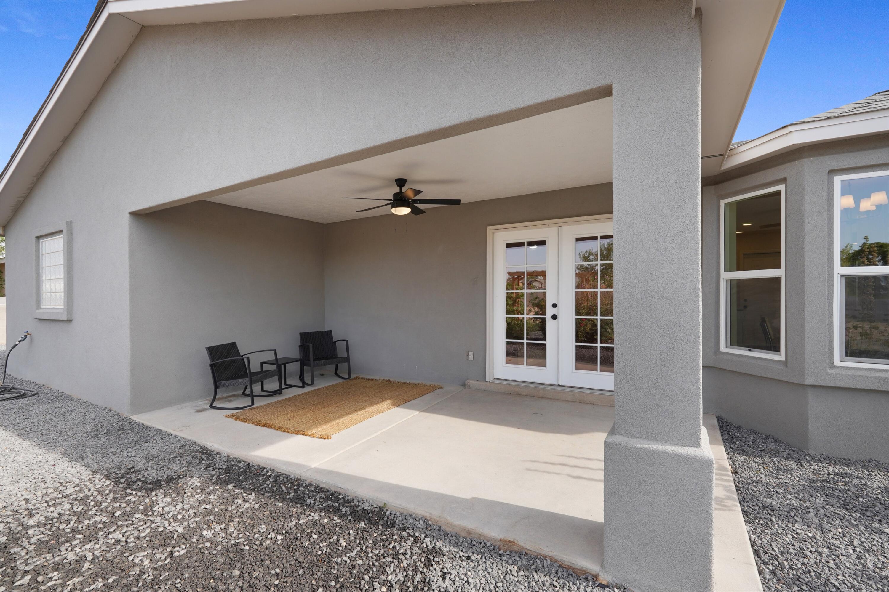 5 Alamosa Loop NE