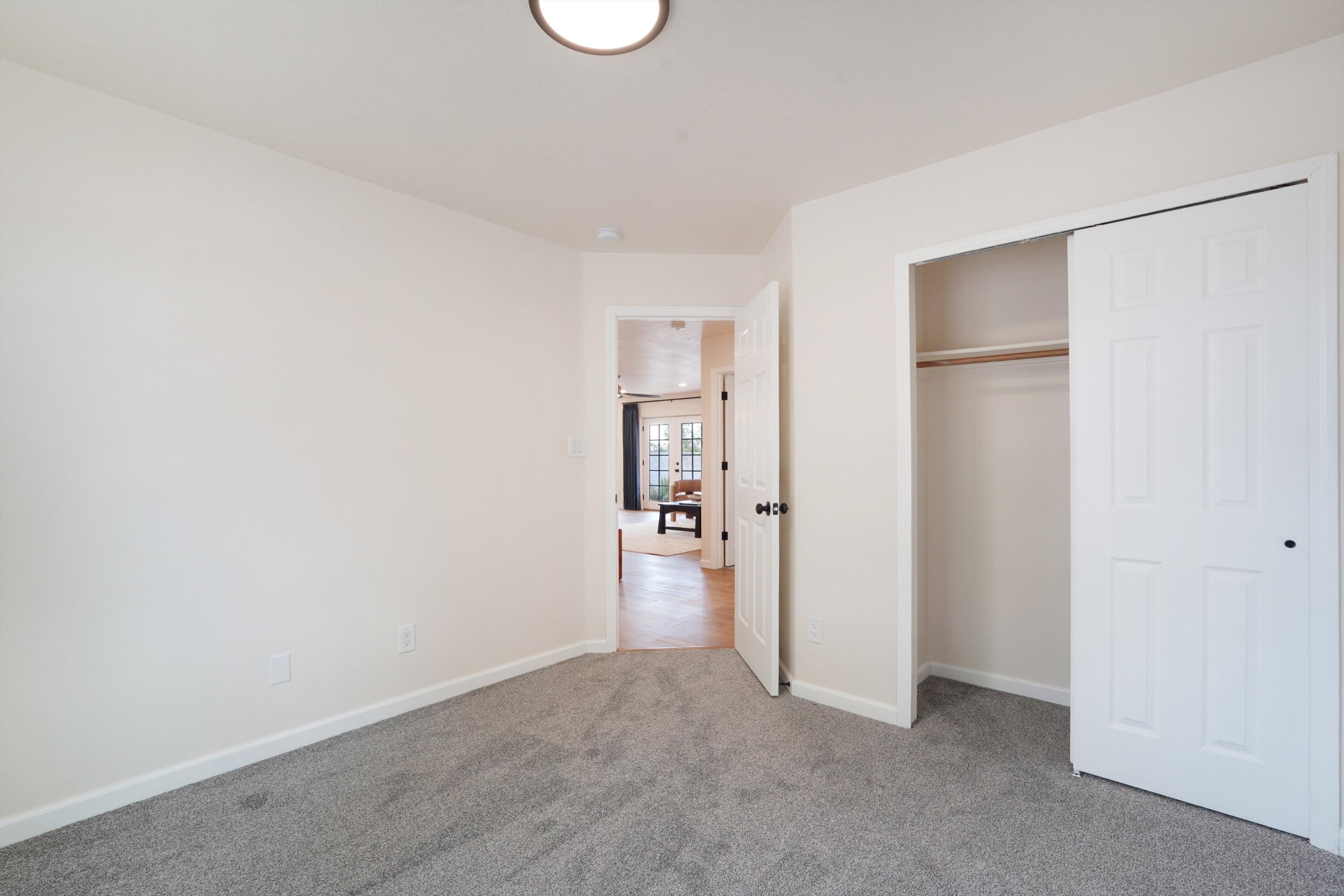 5 Alamosa Loop NE