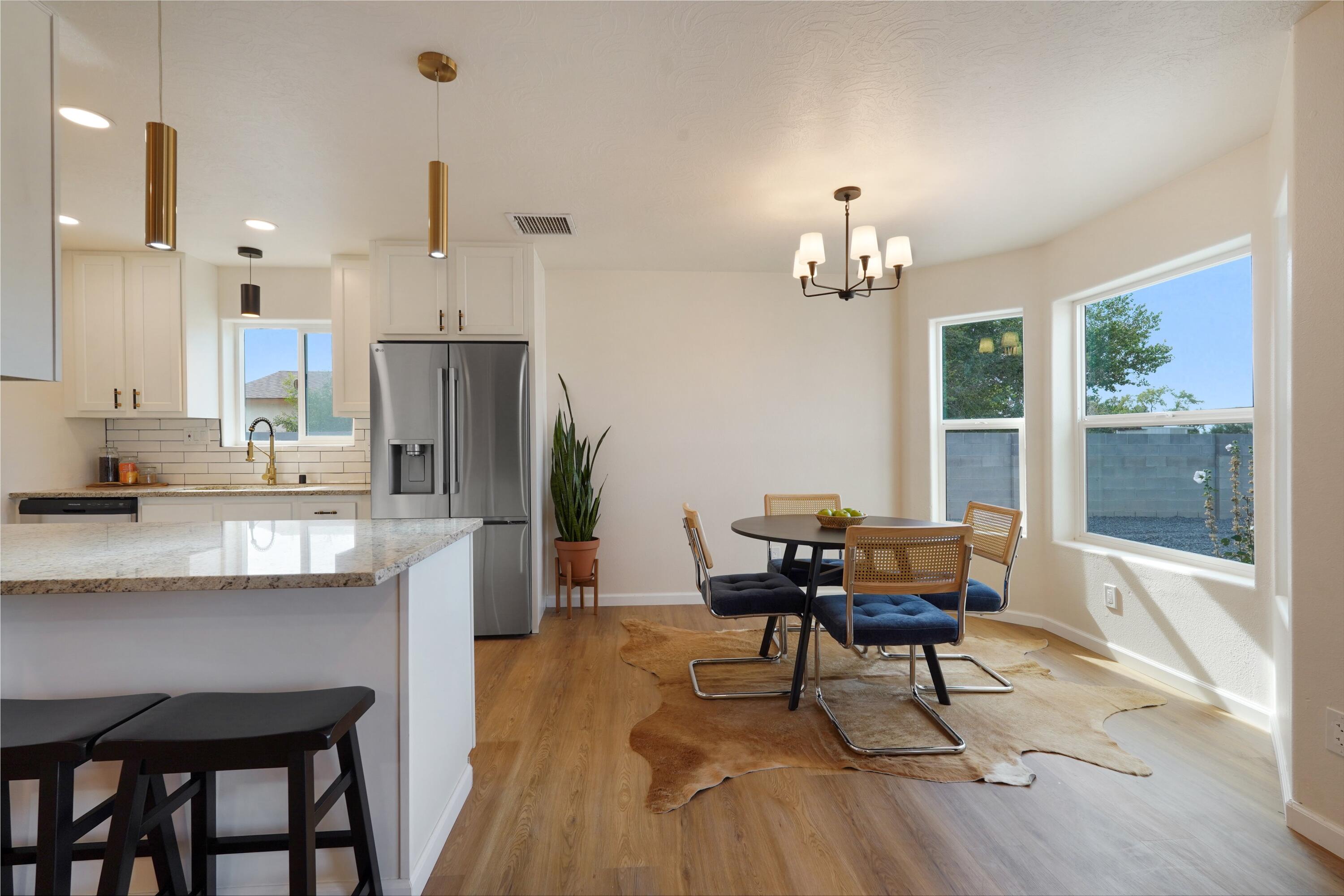 5 Alamosa Loop NE