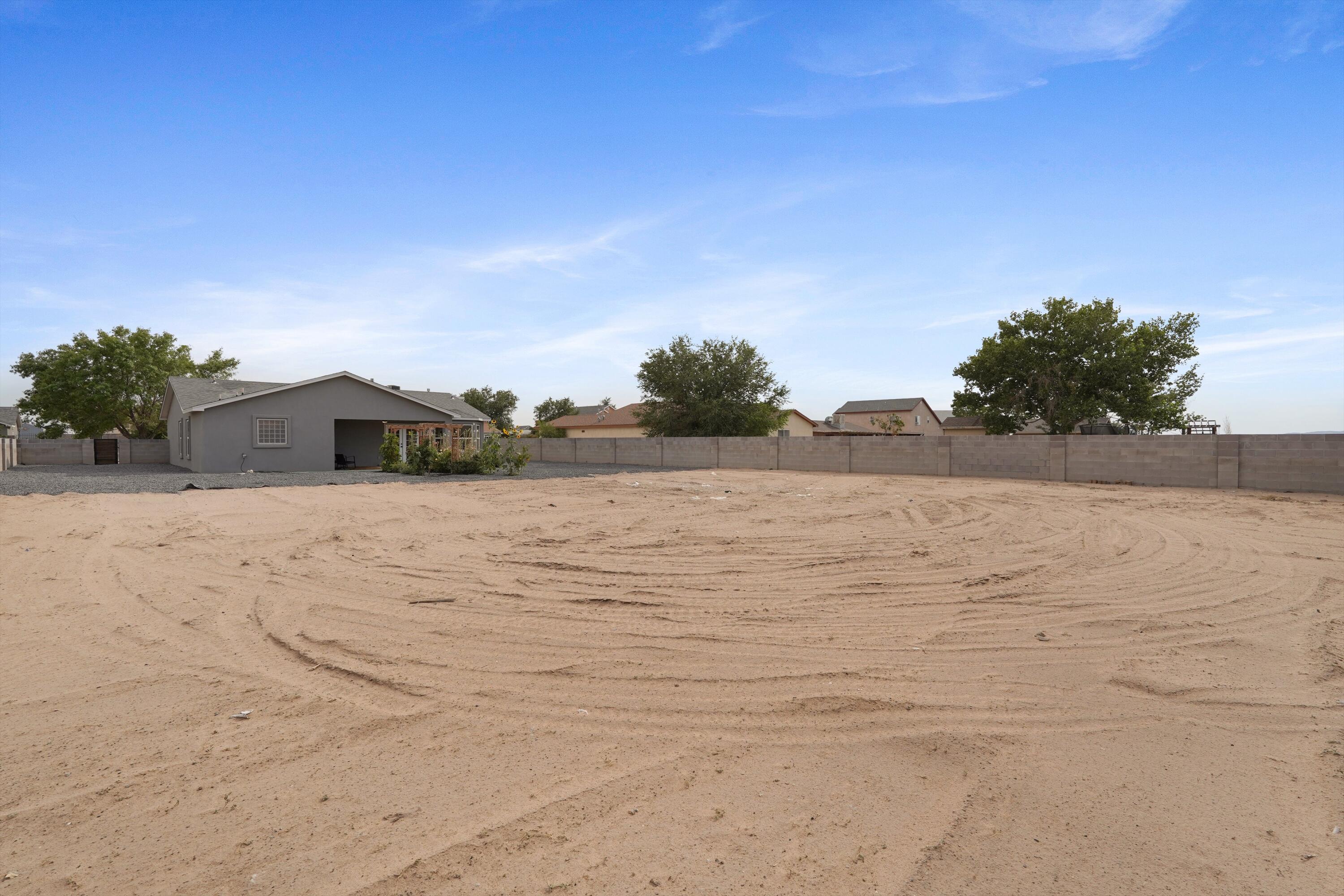 5 Alamosa Loop NE