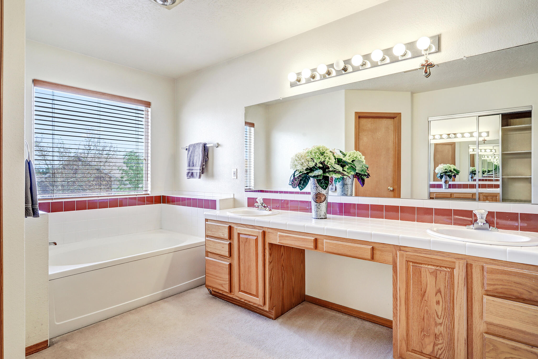 1675 Bosque Vista Loop