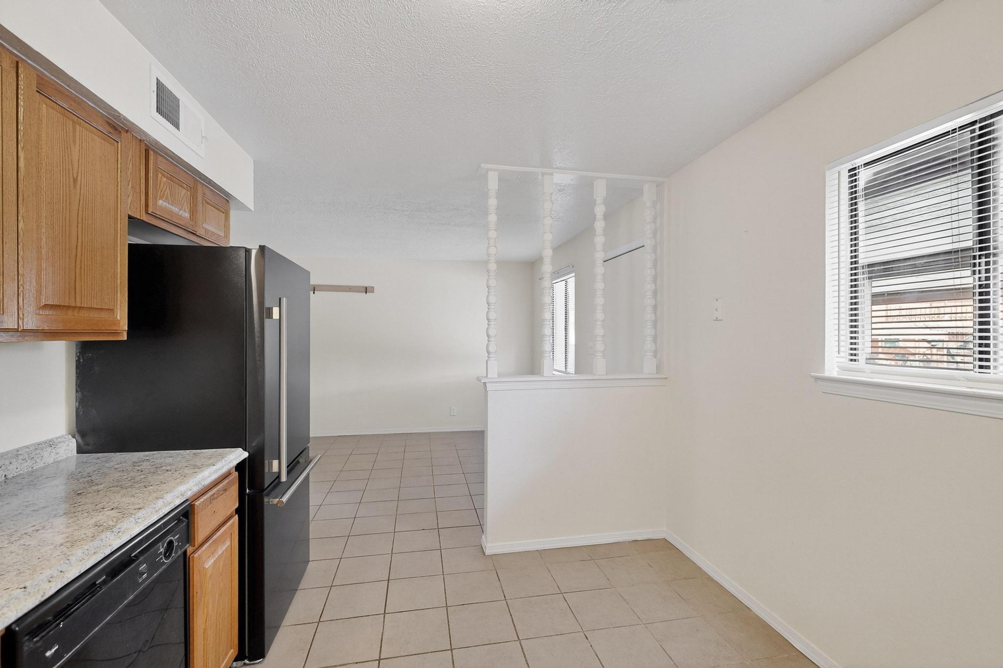 75 DARLENE Road SE