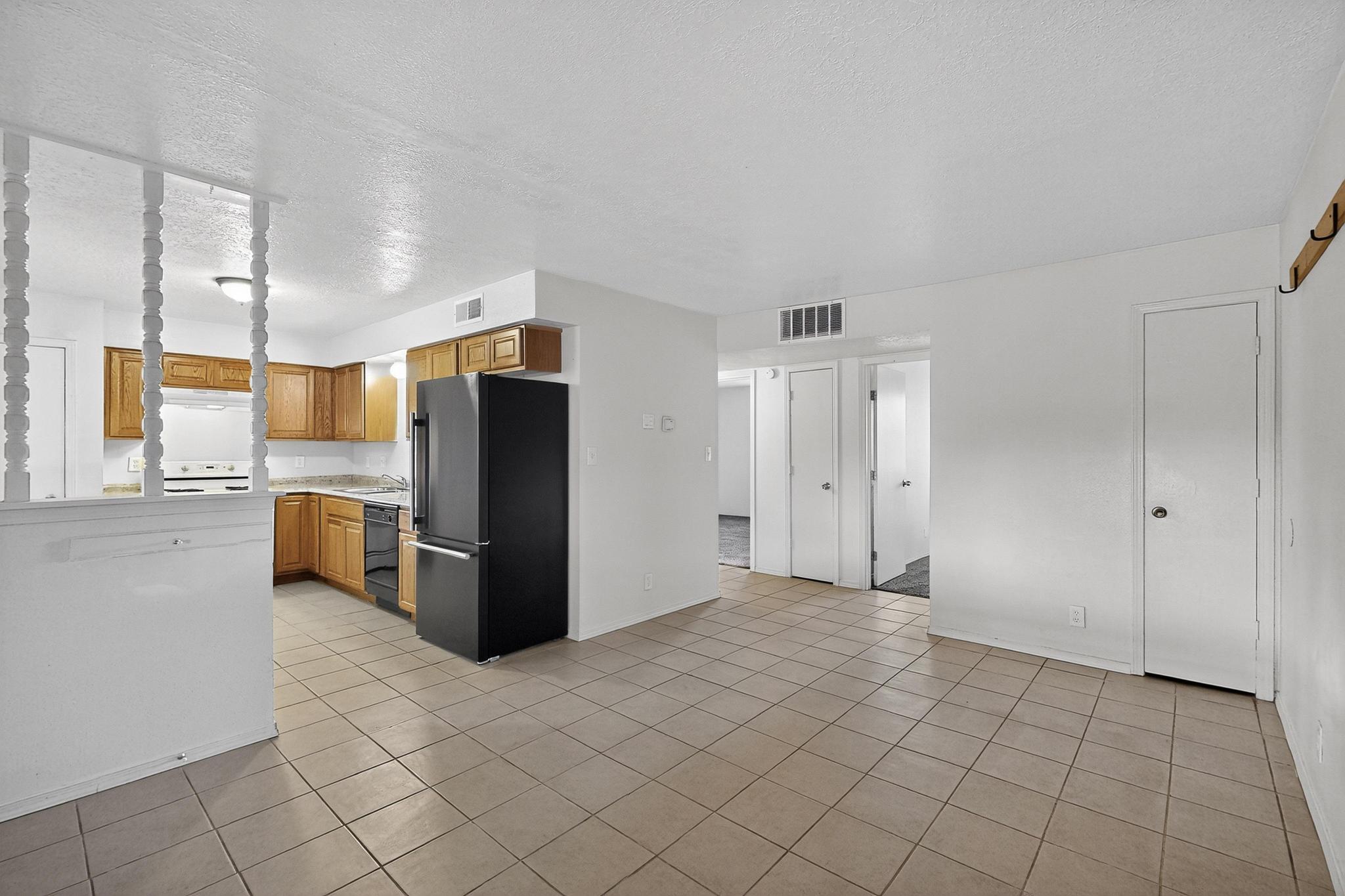 75 DARLENE Road SE