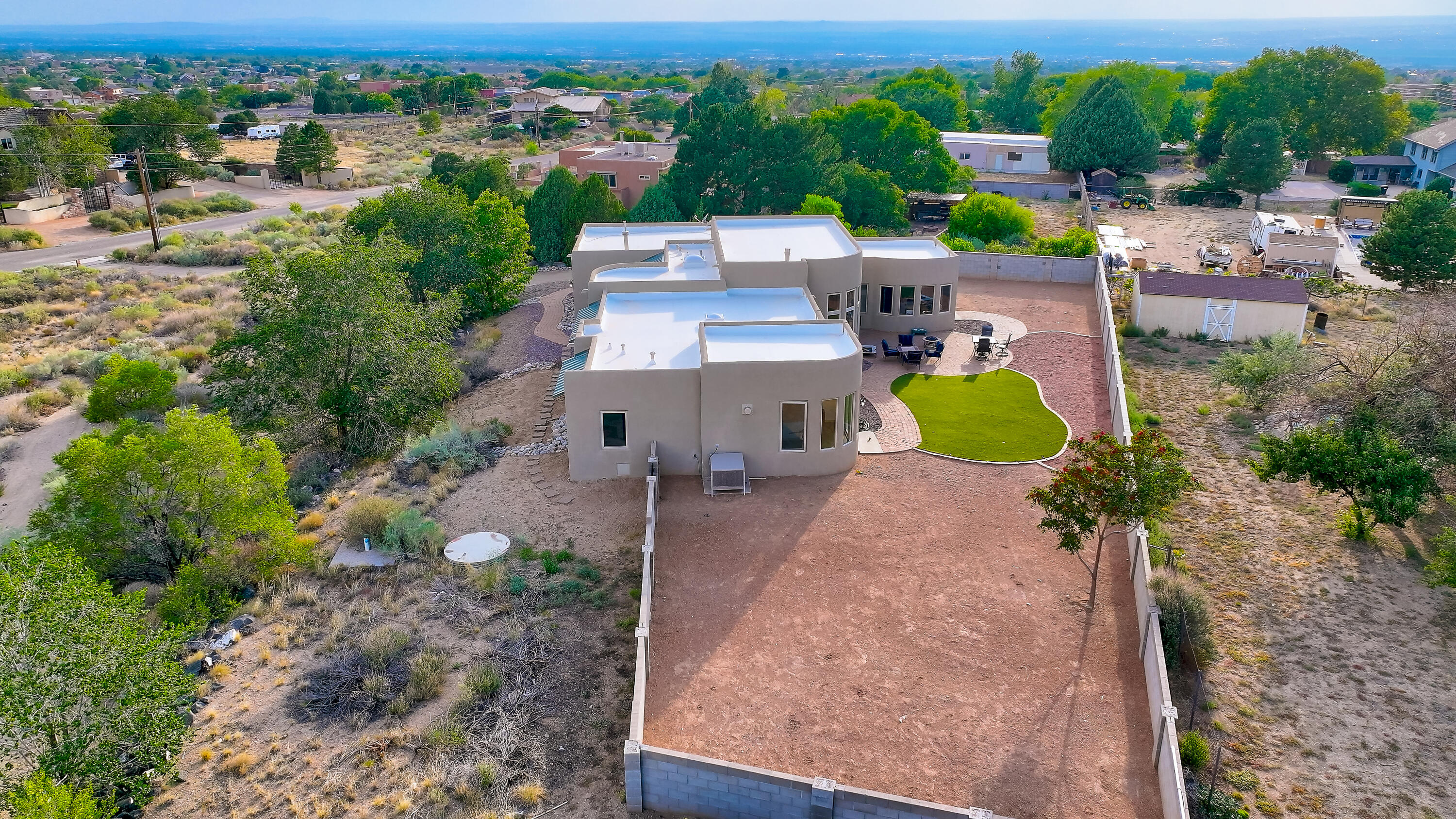 12101 EAGLE ROCK Avenue NE