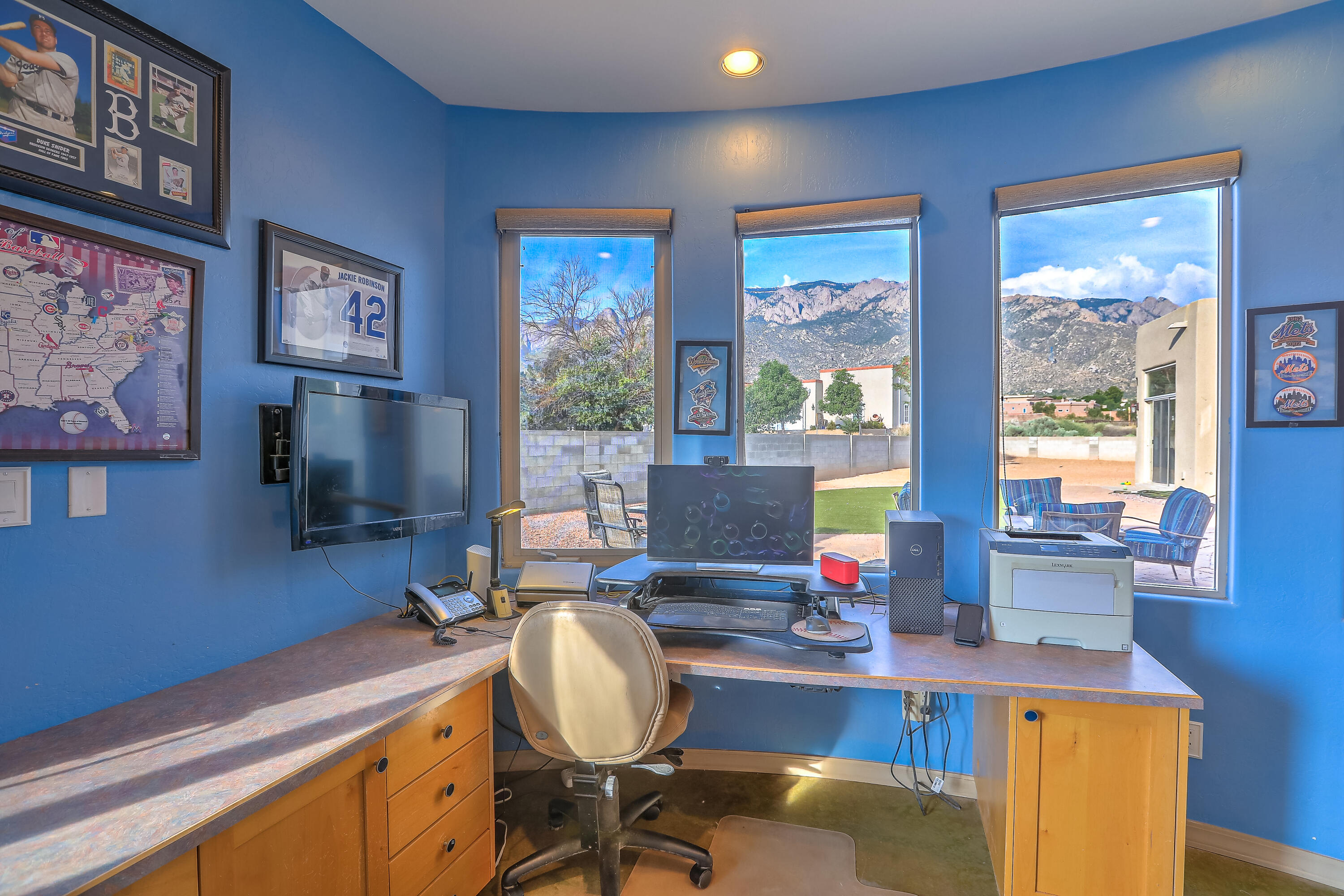 12101 EAGLE ROCK Avenue NE