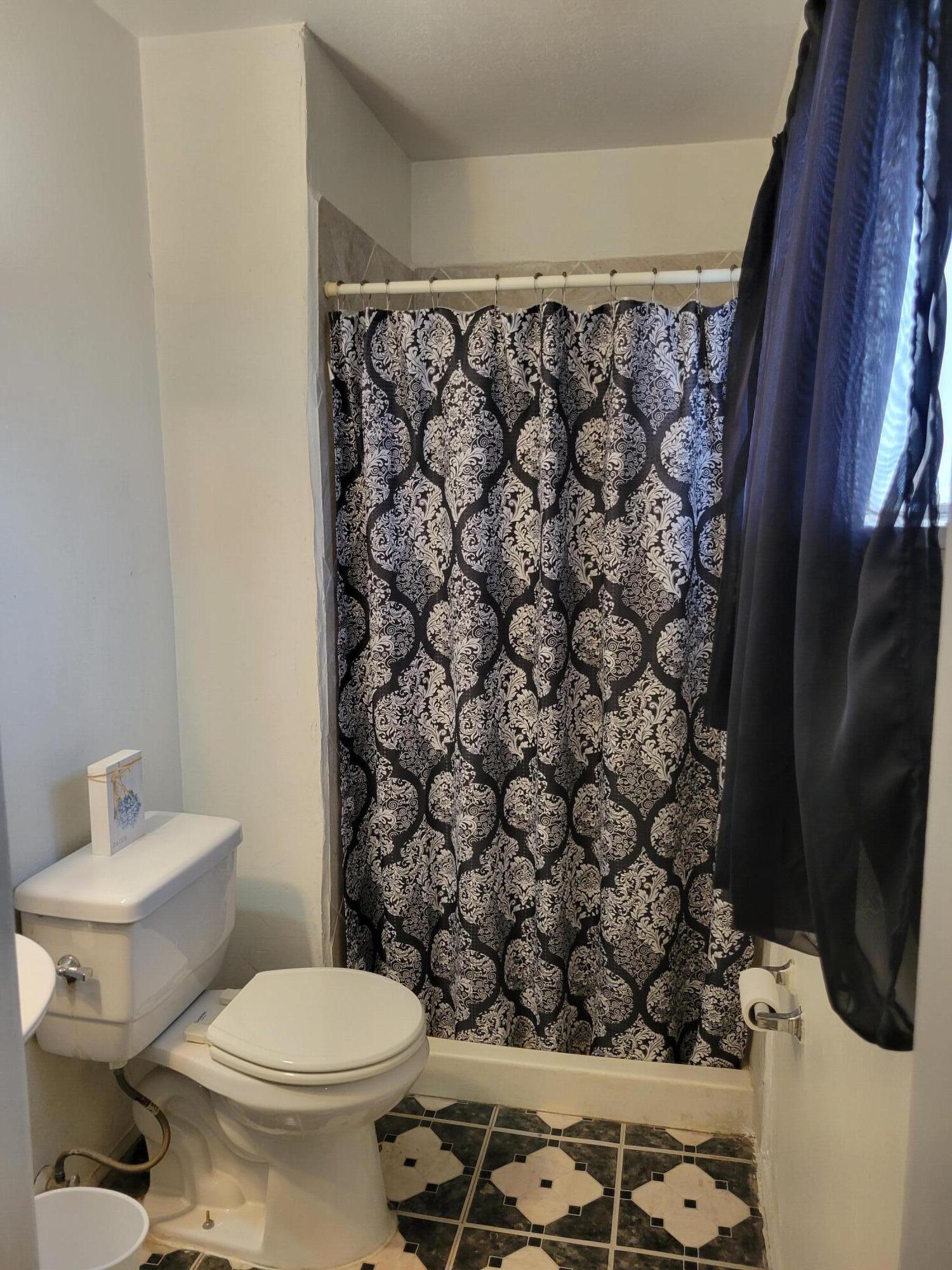 8824 Robby Avenue SW