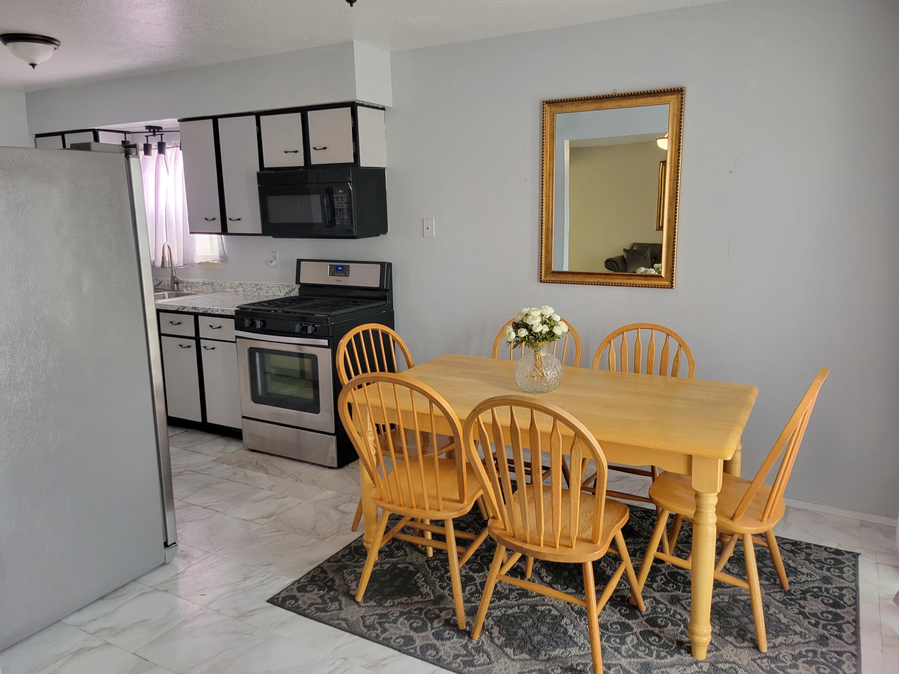 8824 Robby Avenue SW