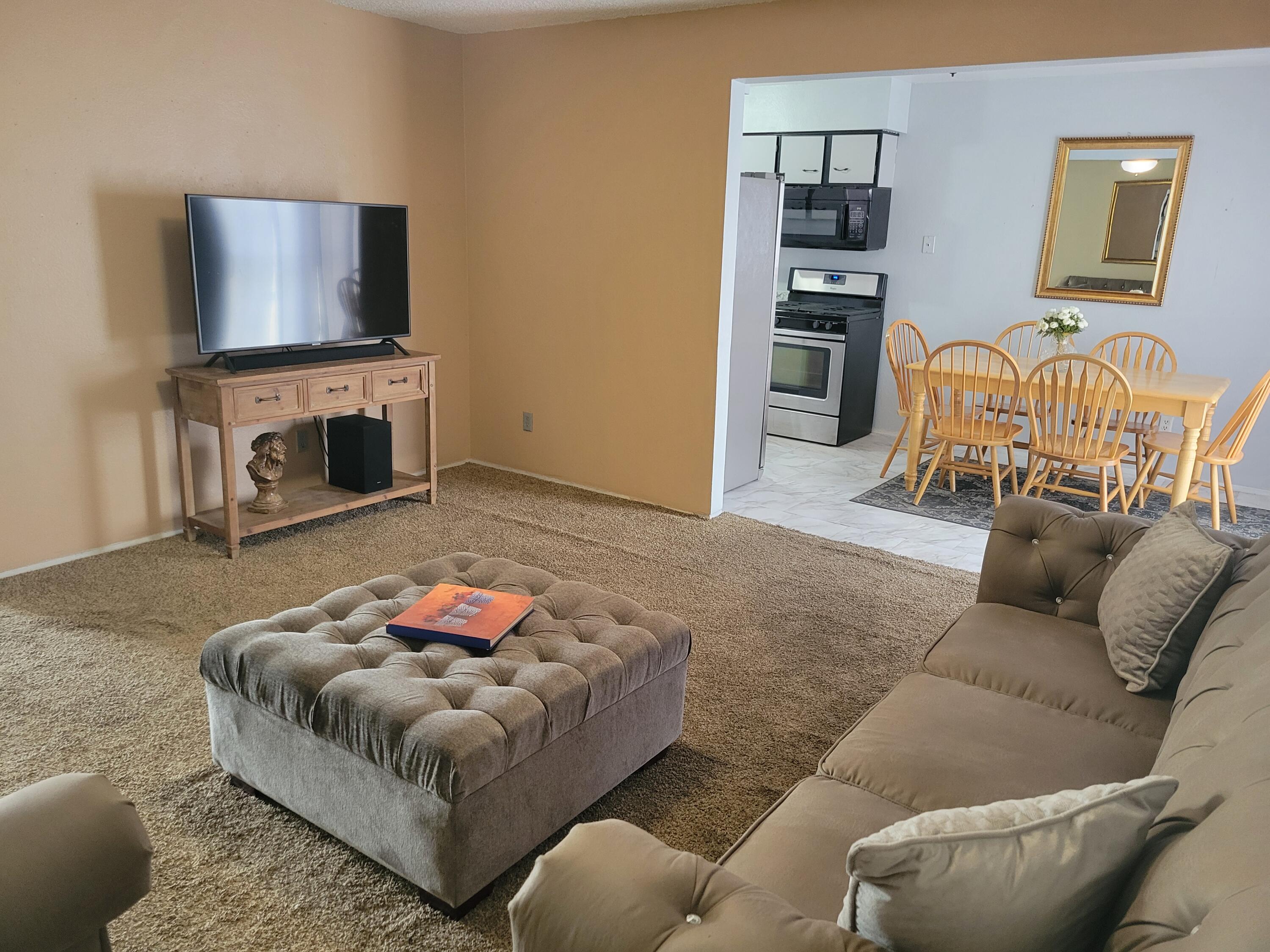 8824 Robby Avenue SW