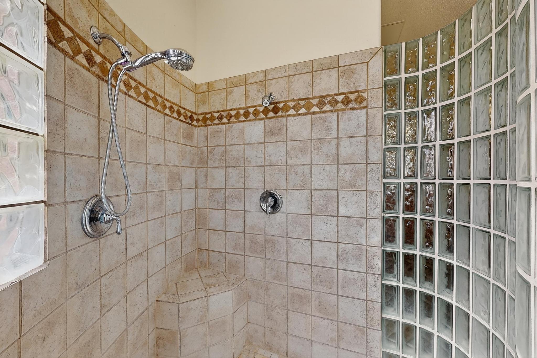 179 TIERRA ENCANTADA