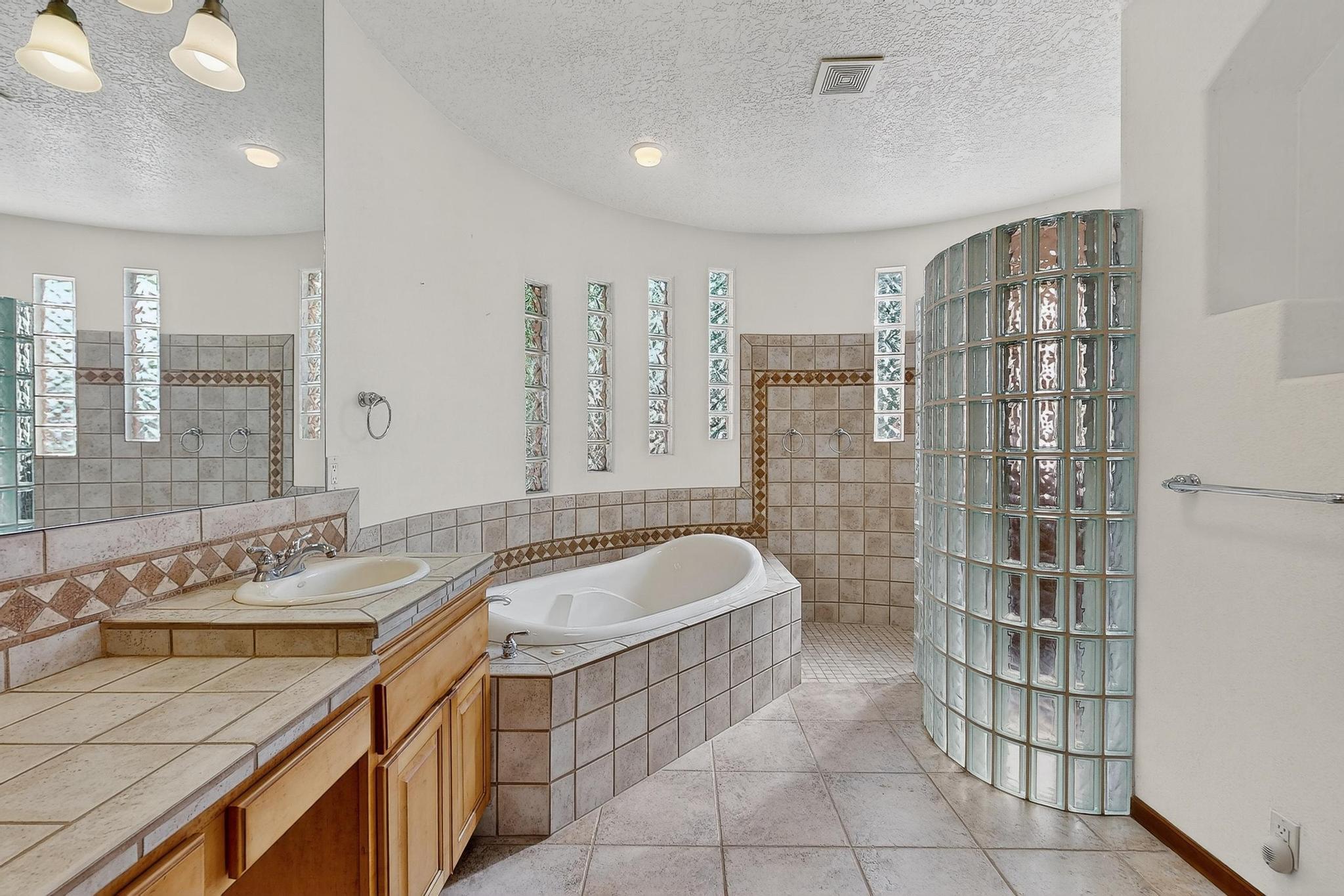 179 TIERRA ENCANTADA