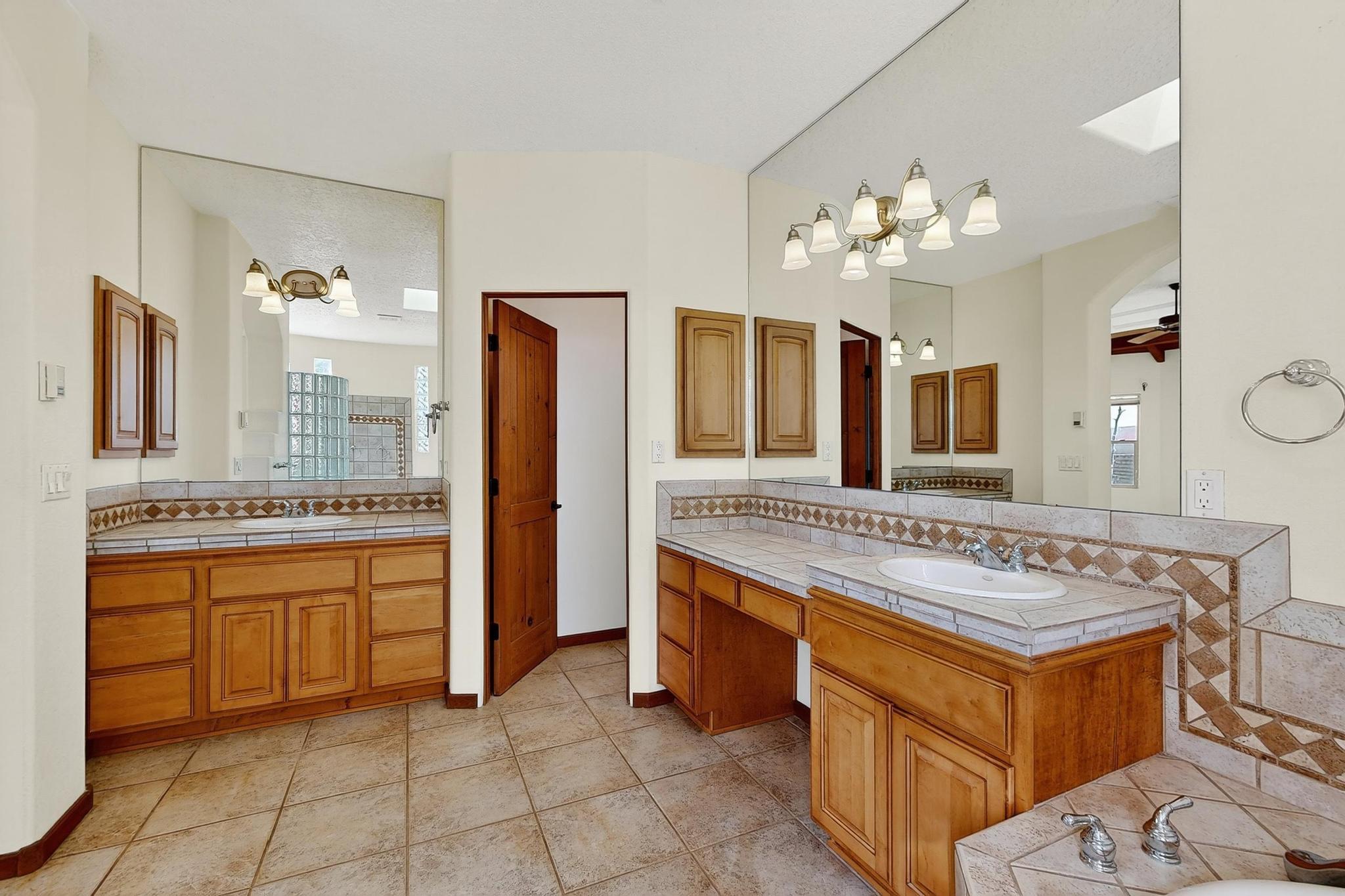 179 TIERRA ENCANTADA