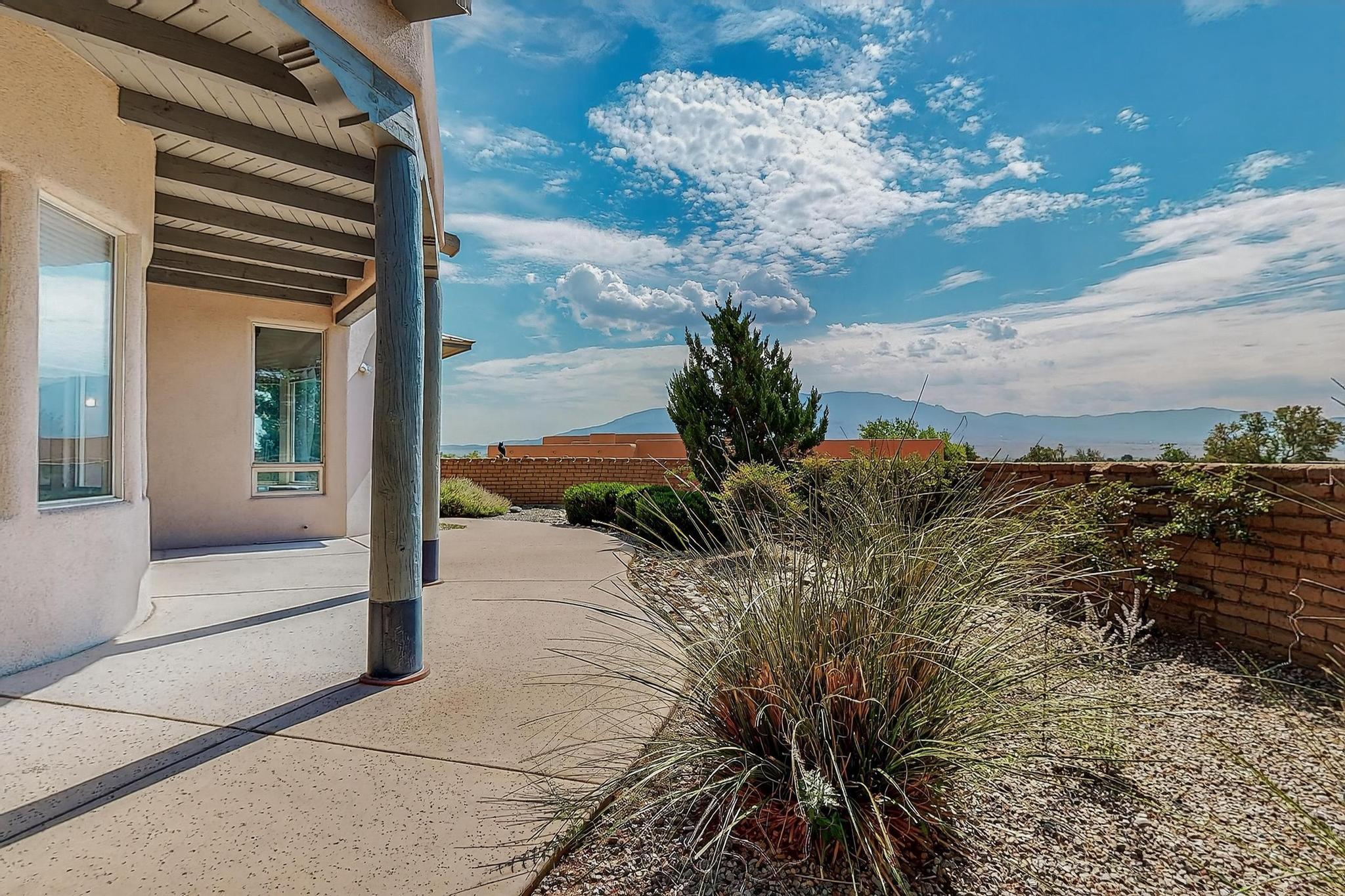 179 TIERRA ENCANTADA