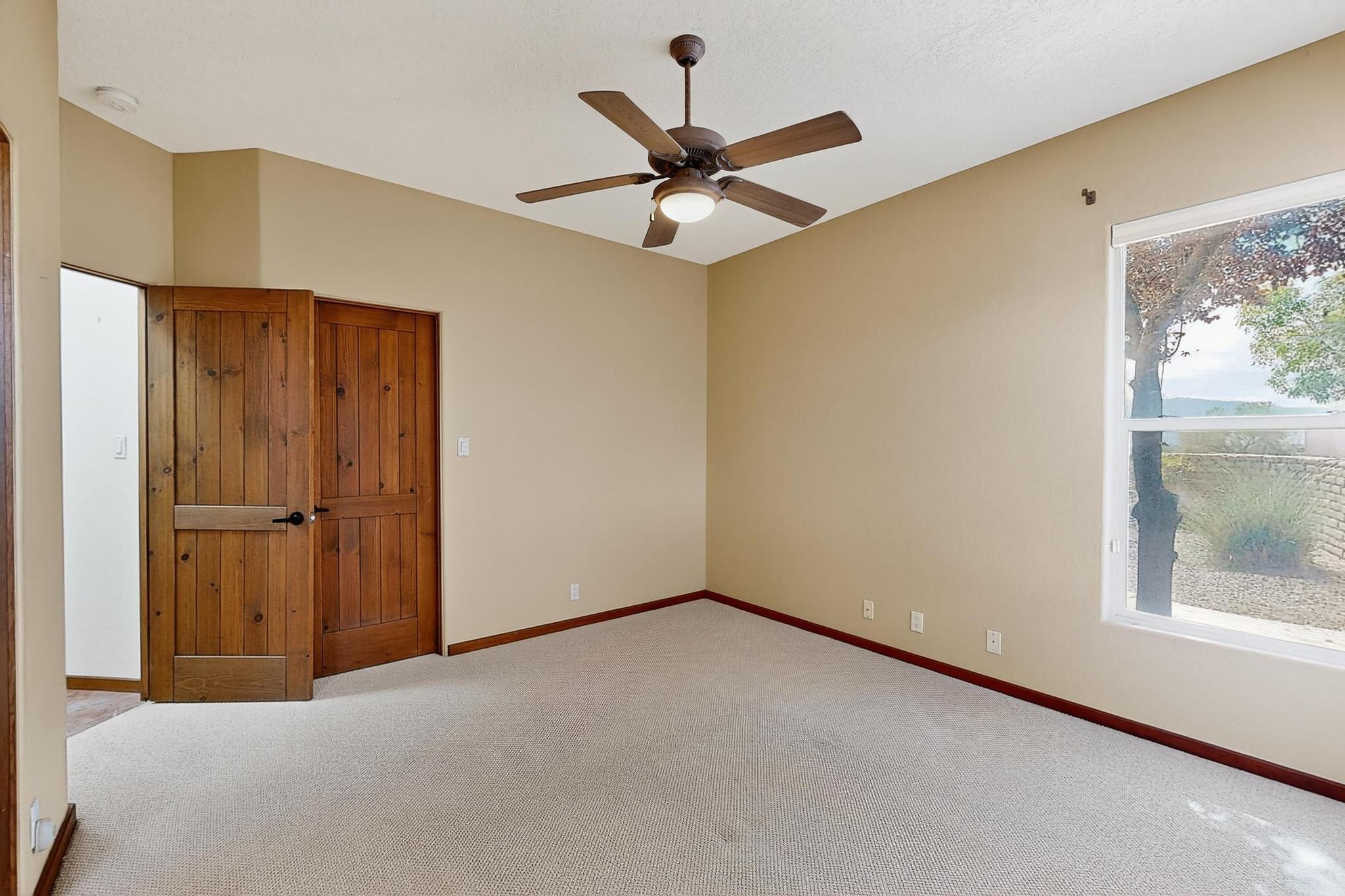 179 TIERRA ENCANTADA