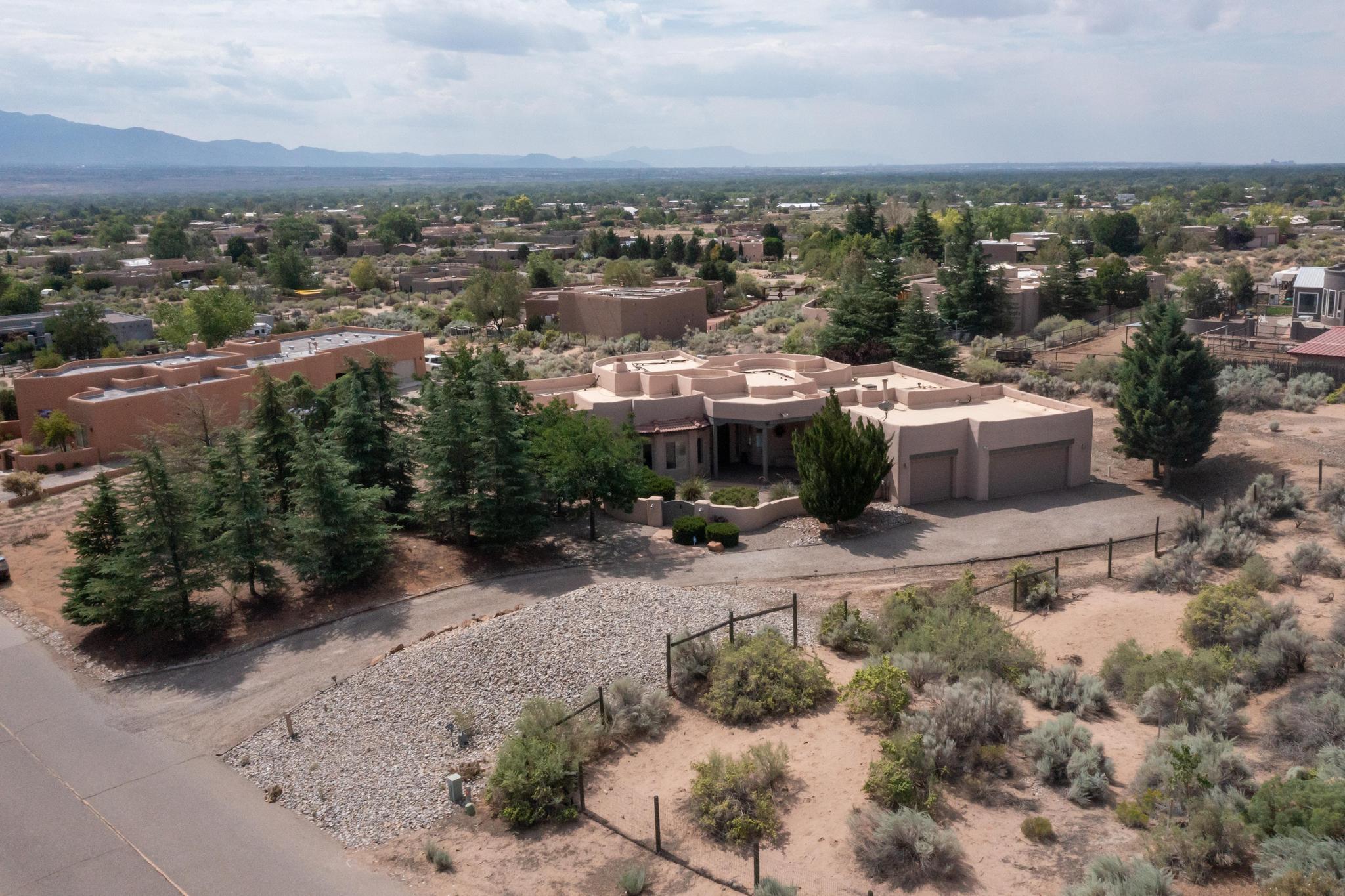 179 TIERRA ENCANTADA