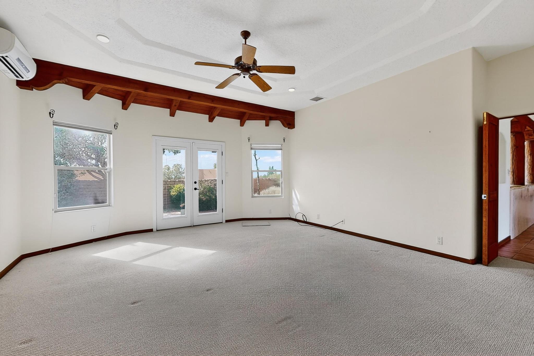 179 TIERRA ENCANTADA