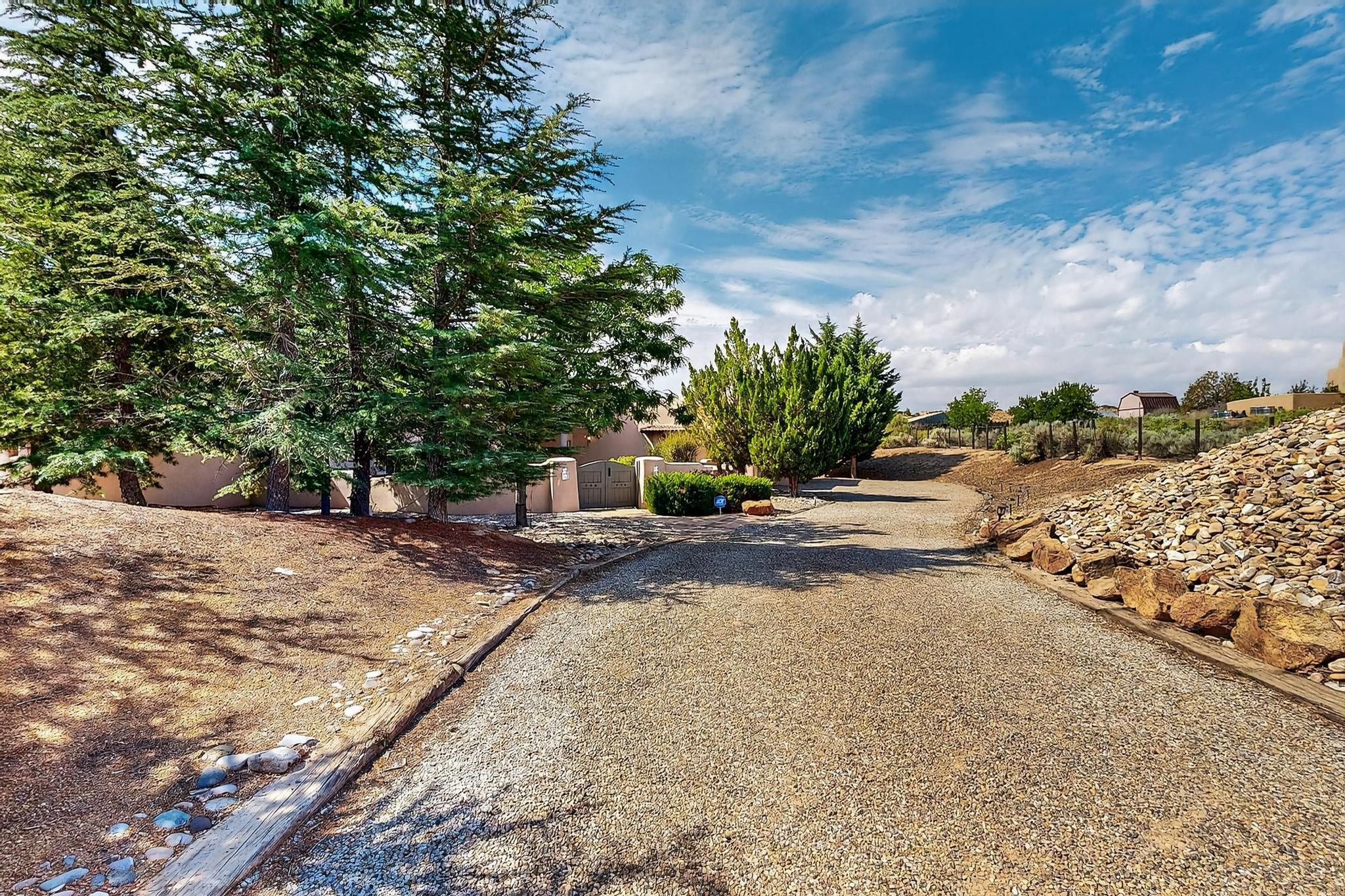 179 TIERRA ENCANTADA