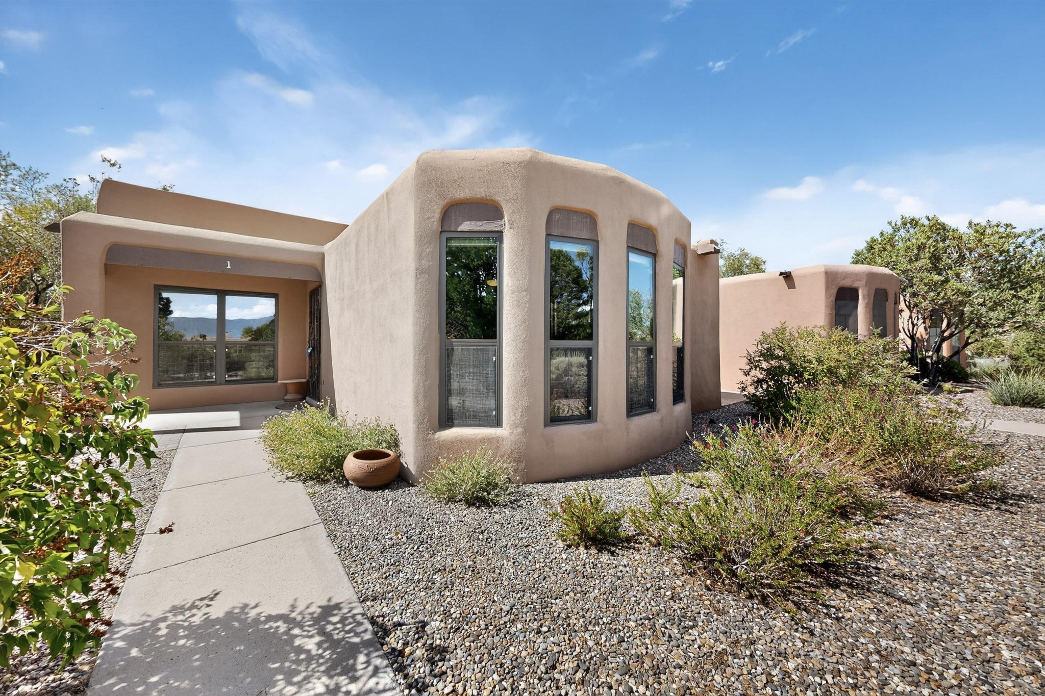 1 SANTA CLARA Trail