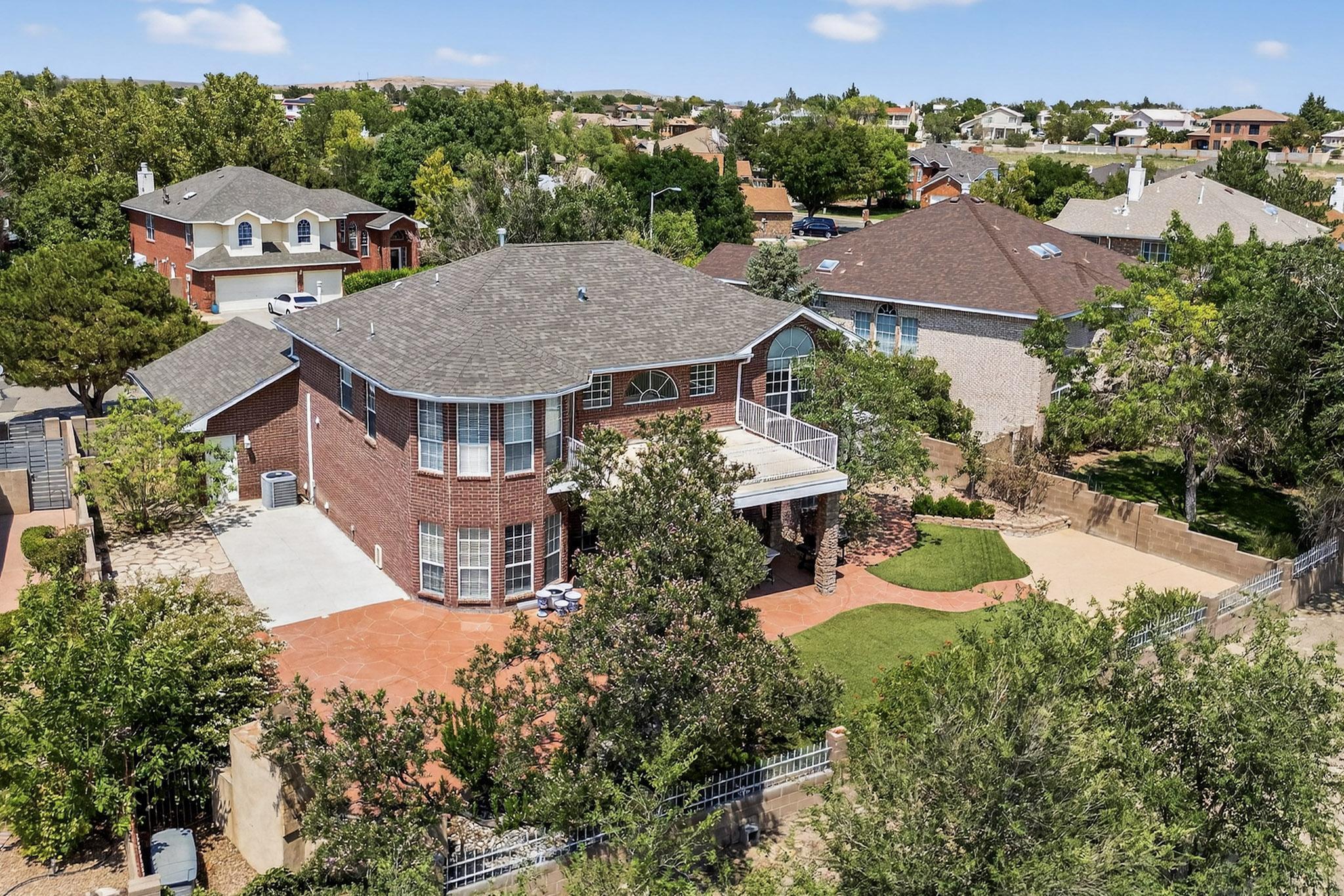 2840 W ISLAND Loop SE