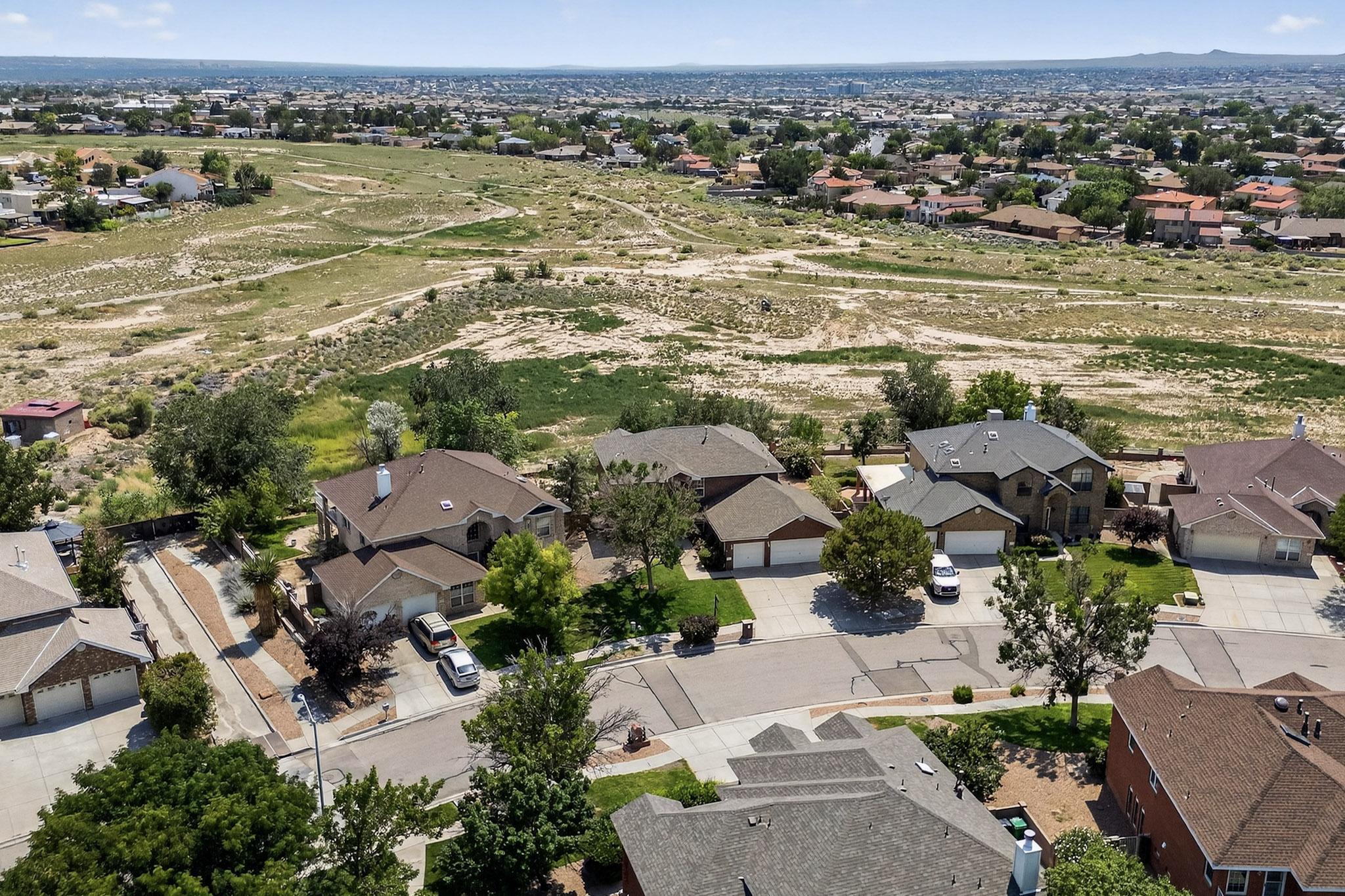 2840 W ISLAND Loop SE