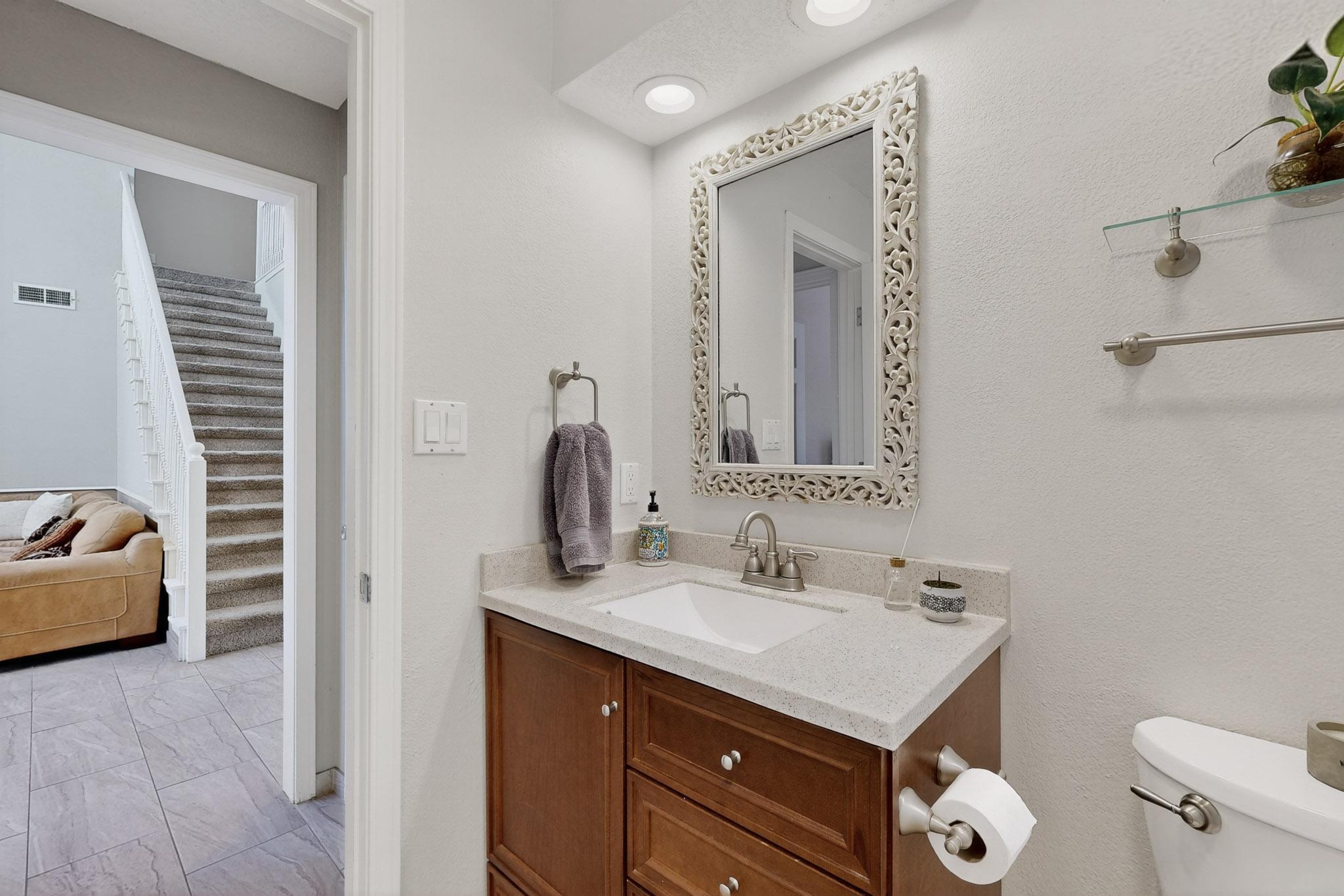 2840 W ISLAND Loop SE
