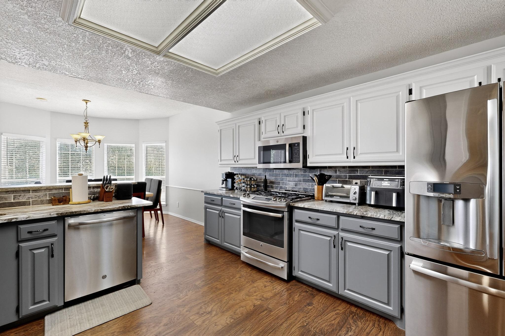 2840 W ISLAND Loop SE