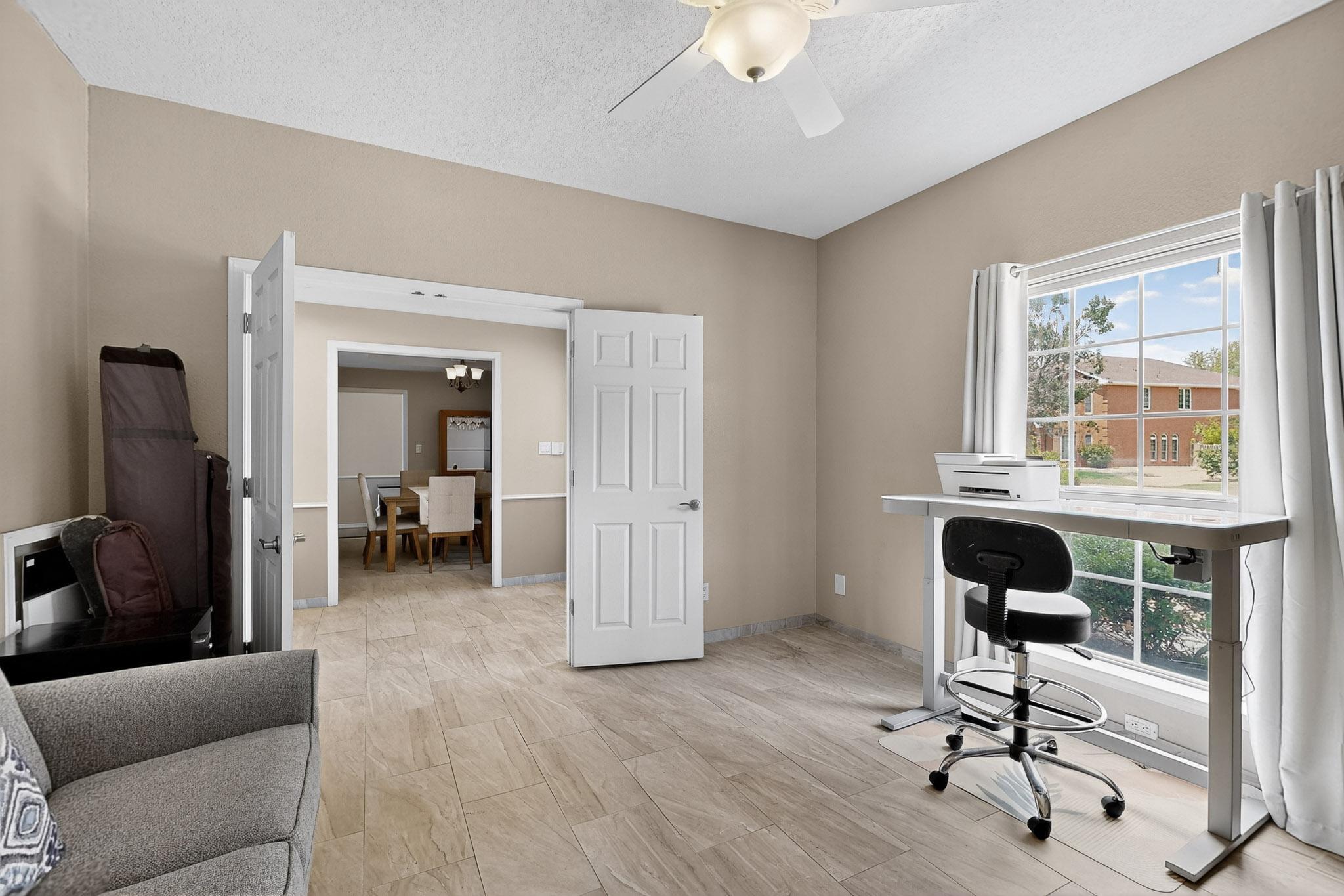 2840 W ISLAND Loop SE