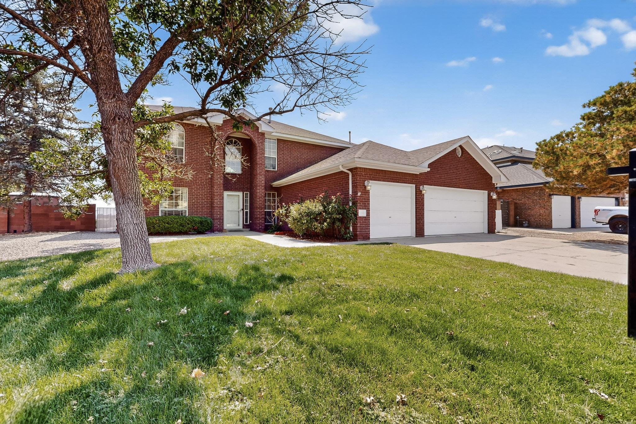 2840 W ISLAND Loop SE