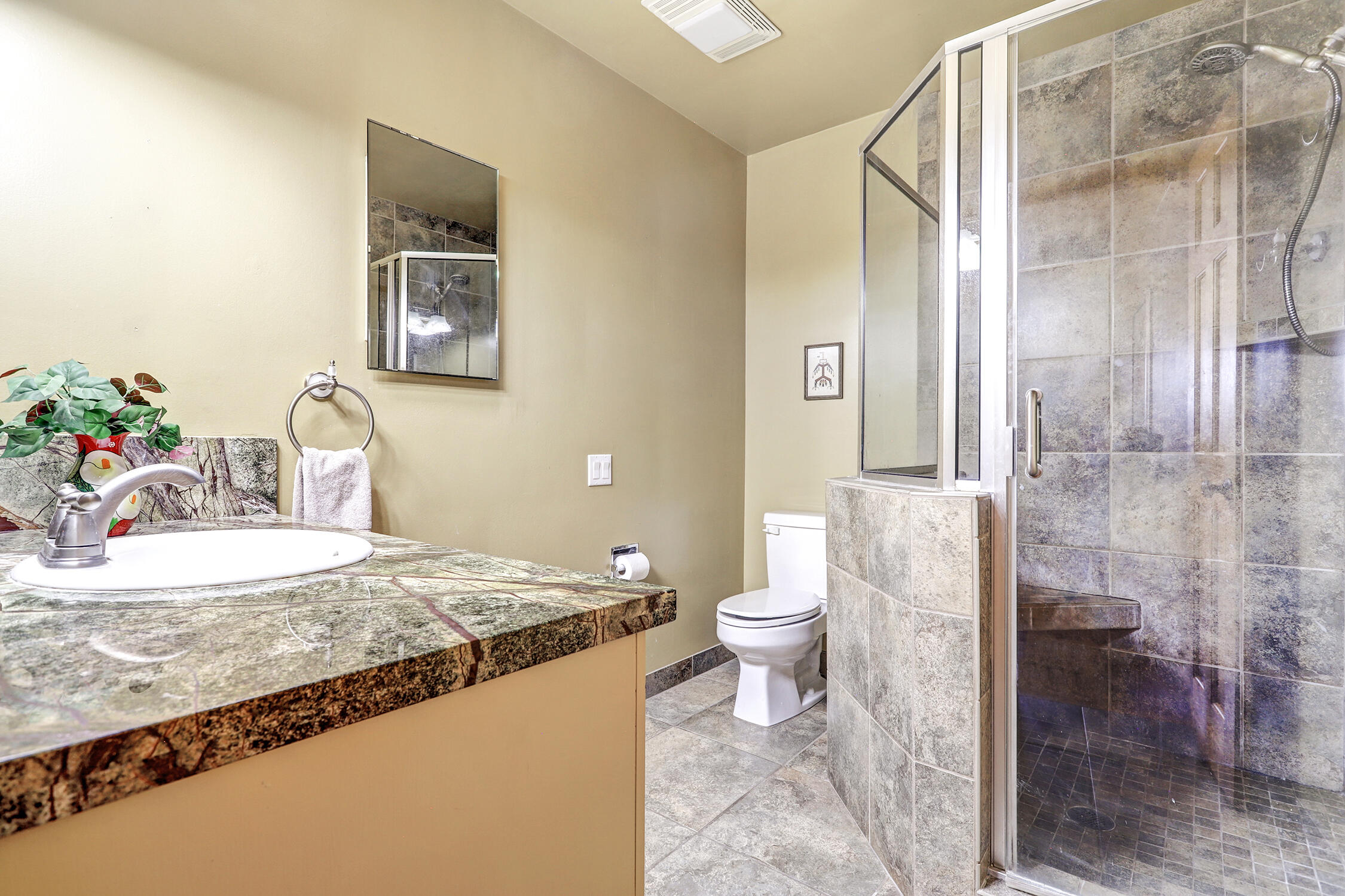 1306 WASHINGTON Street NE