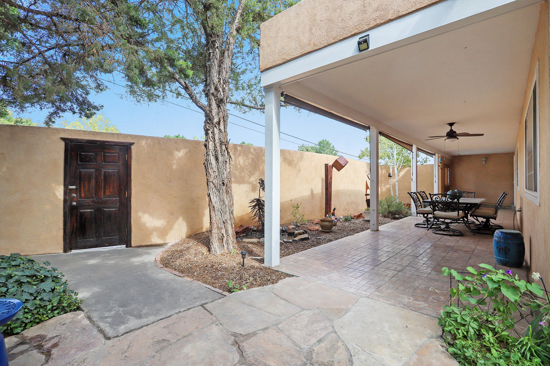 1306 WASHINGTON Street NE