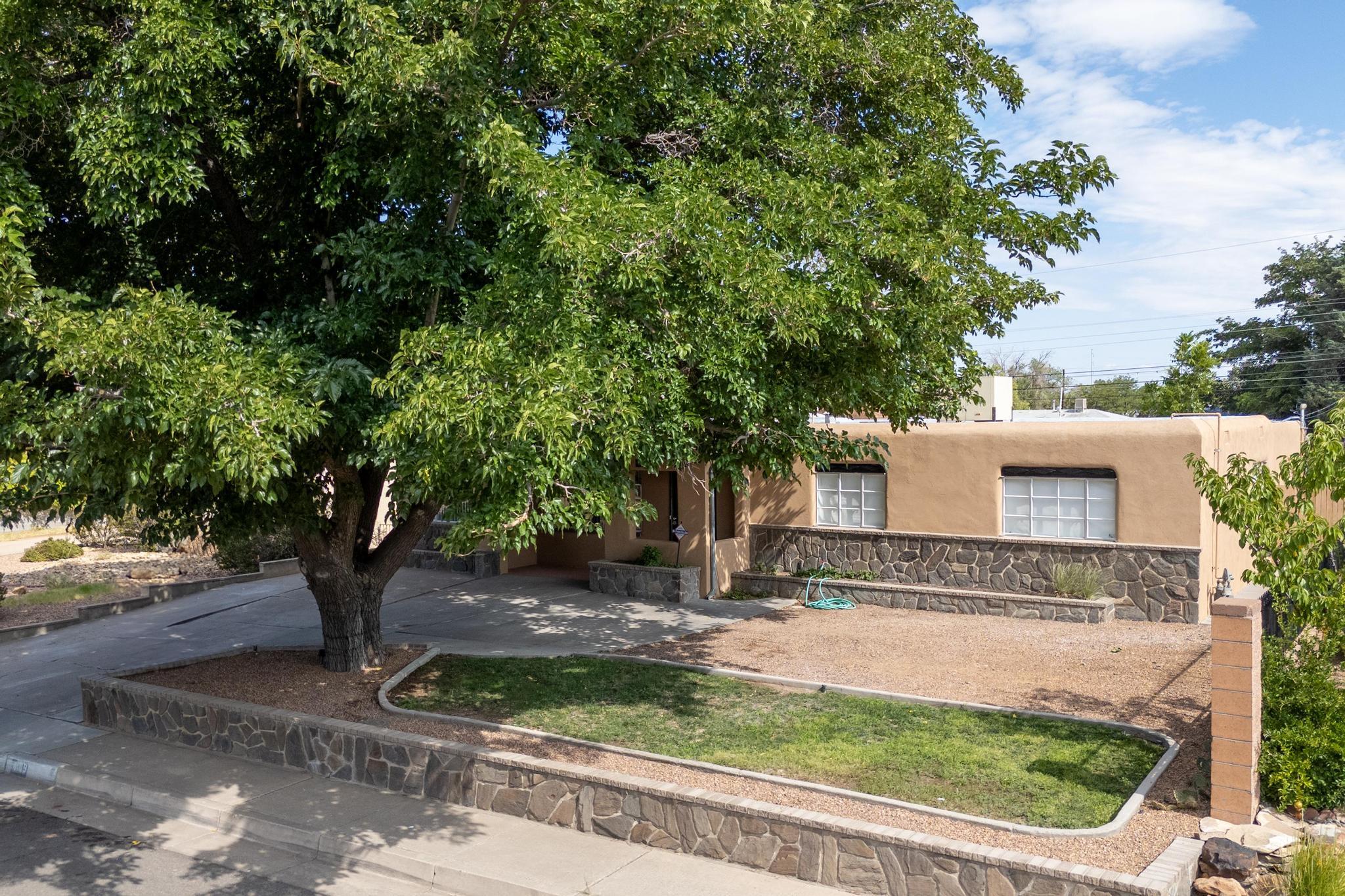 4109 DELAMAR Avenue NE