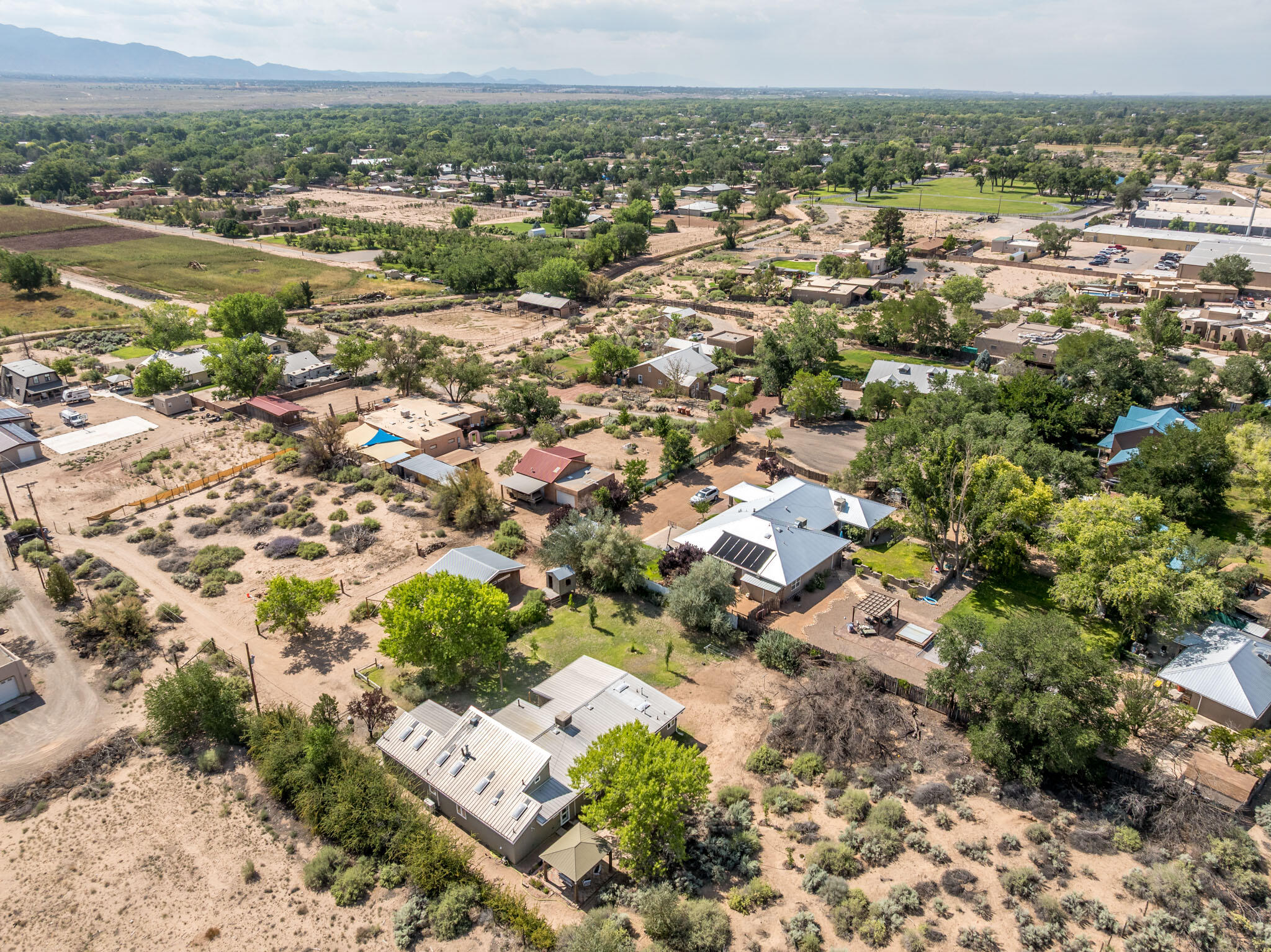 336 CAMINO DEL ORO