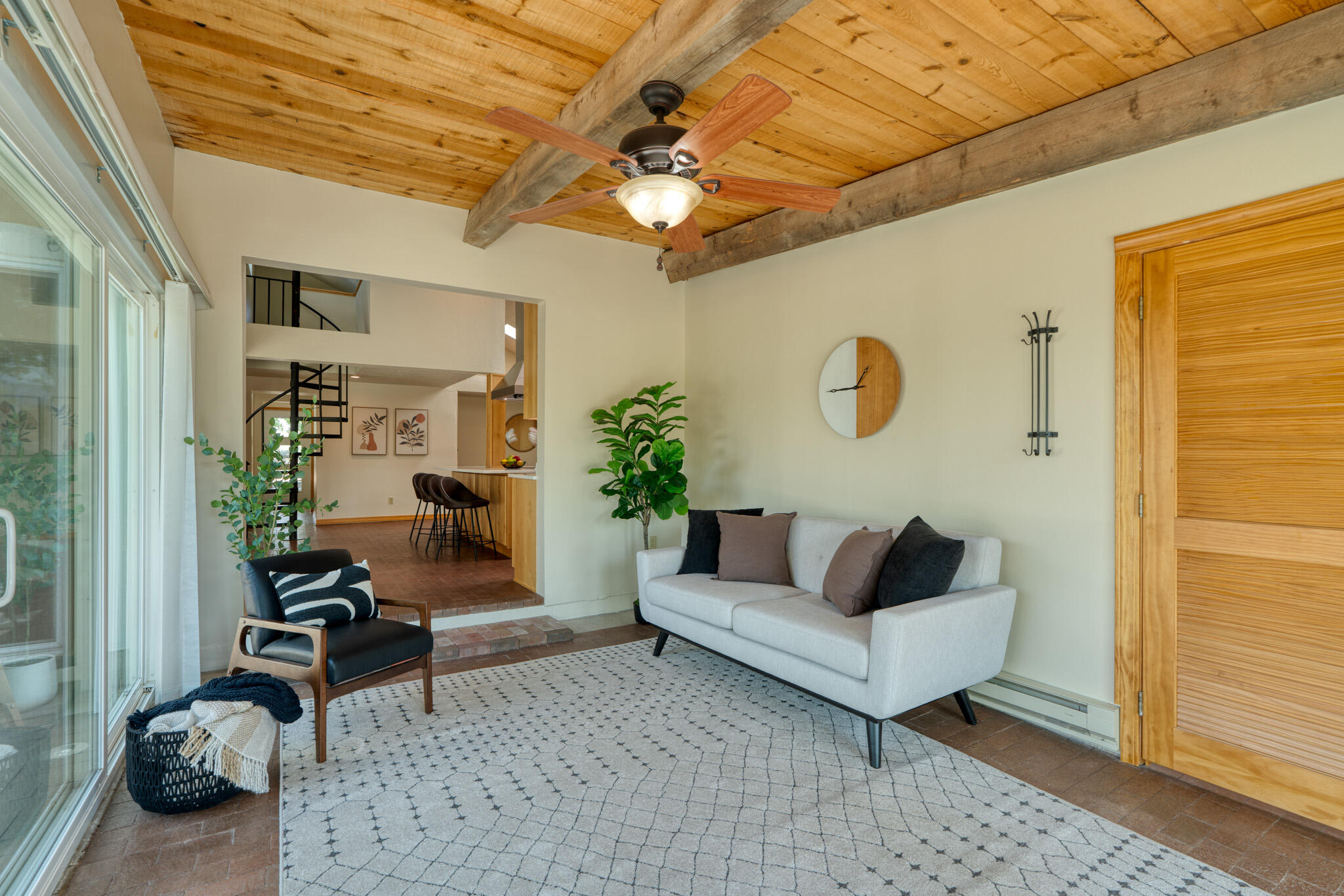 336 CAMINO DEL ORO