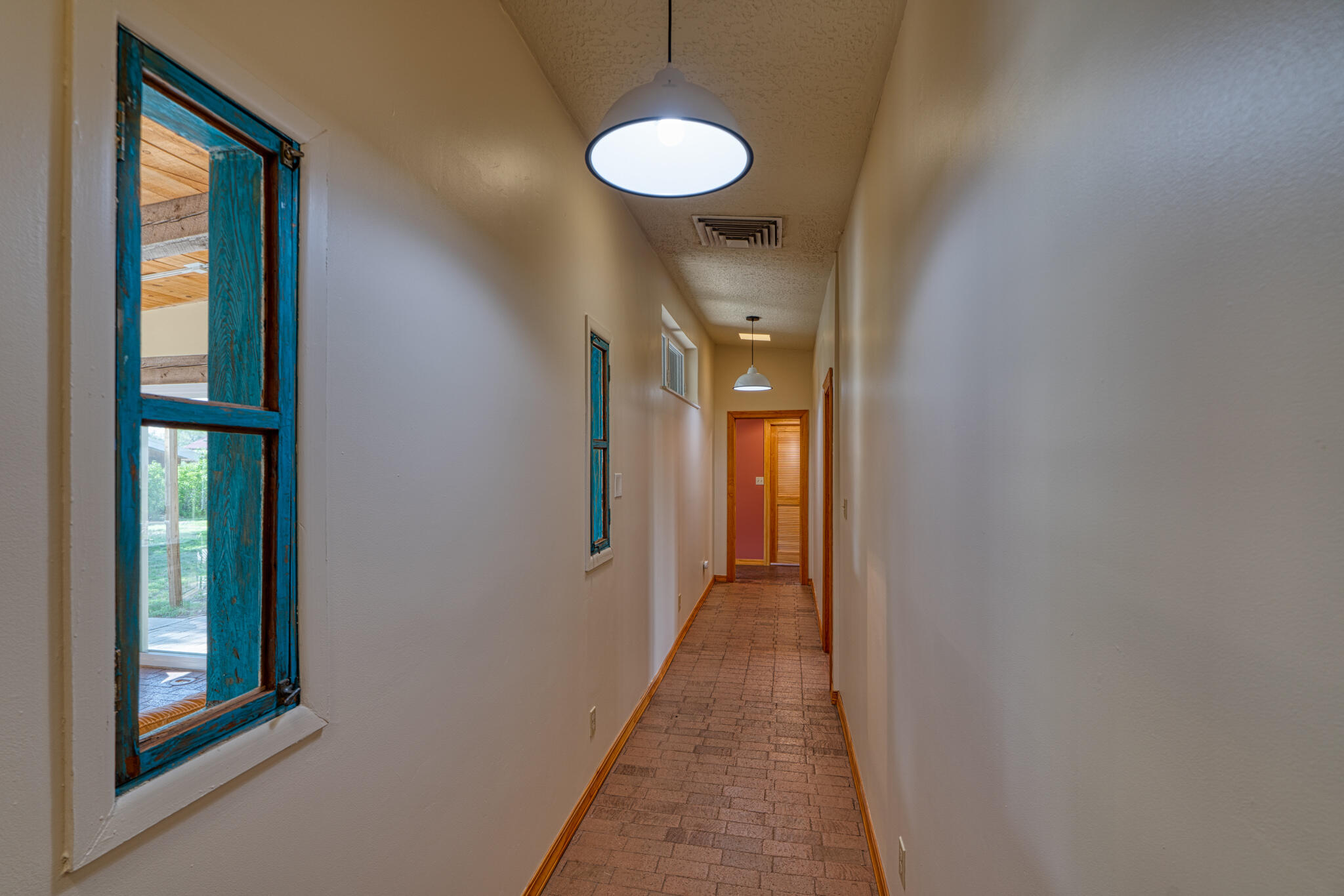 336 CAMINO DEL ORO