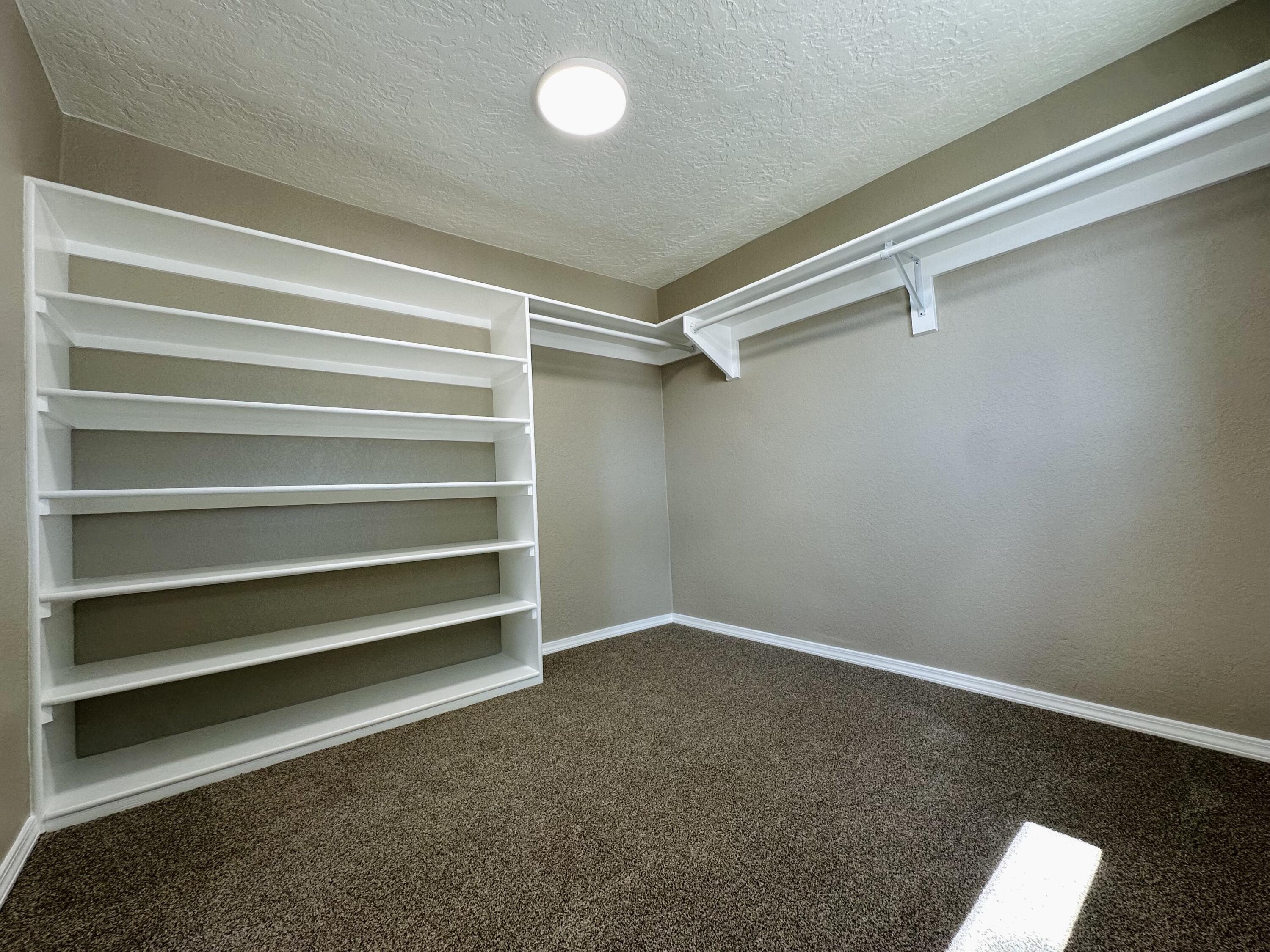 147 HILTON Avenue NW
