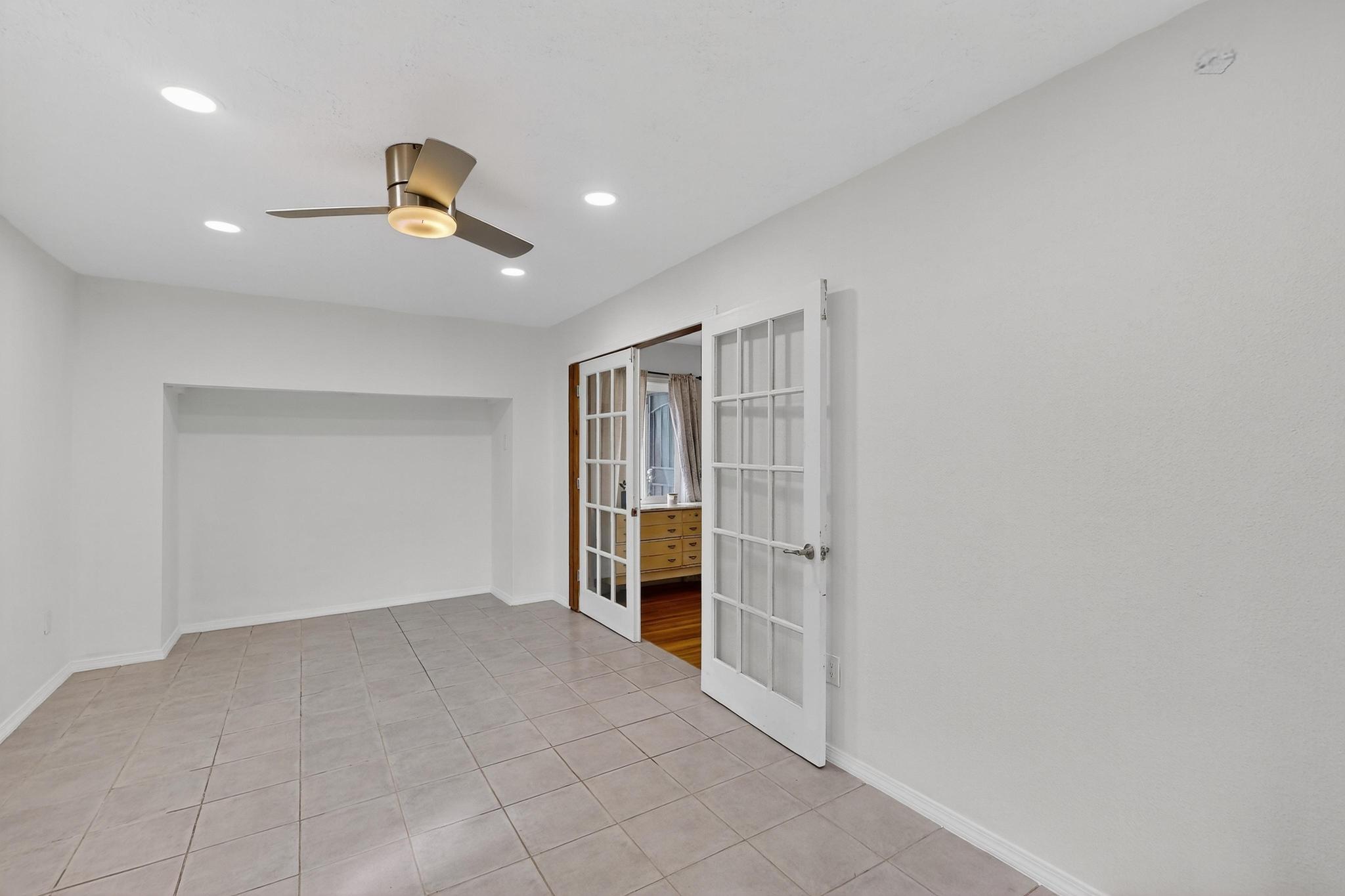 103 ROSEDALE Circle