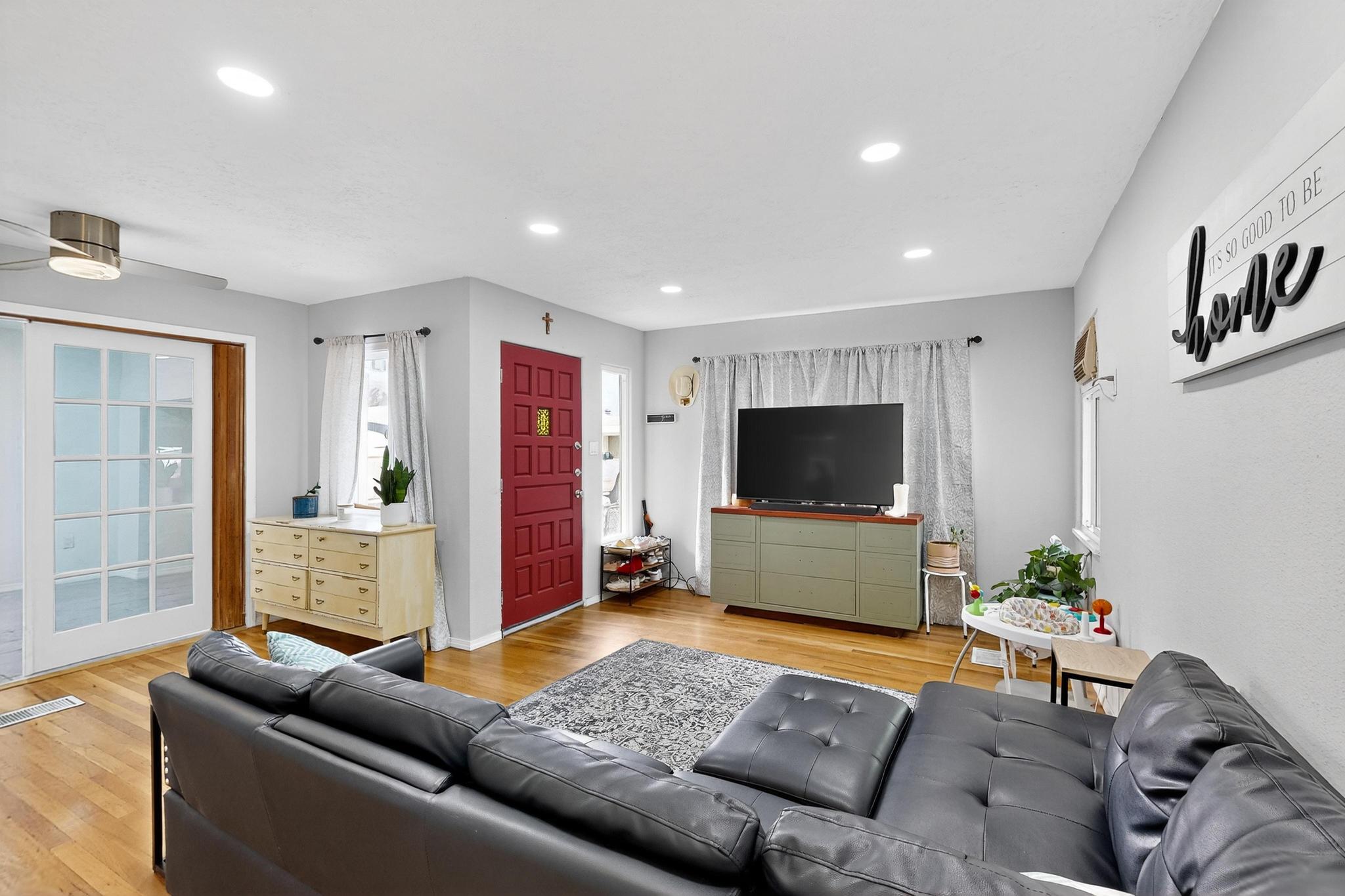 103 ROSEDALE Circle