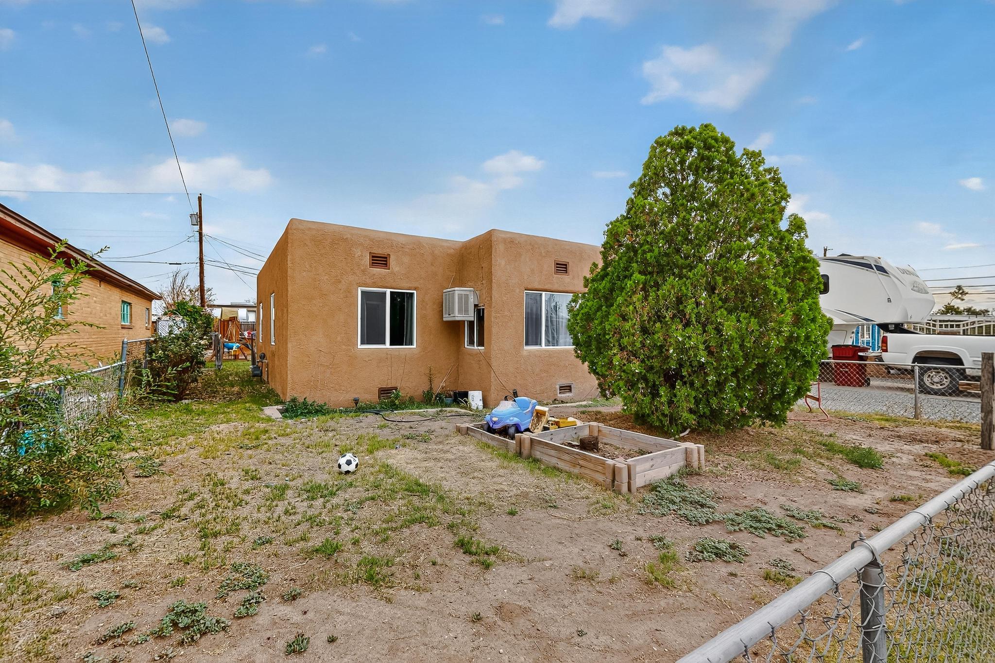 103 ROSEDALE Circle