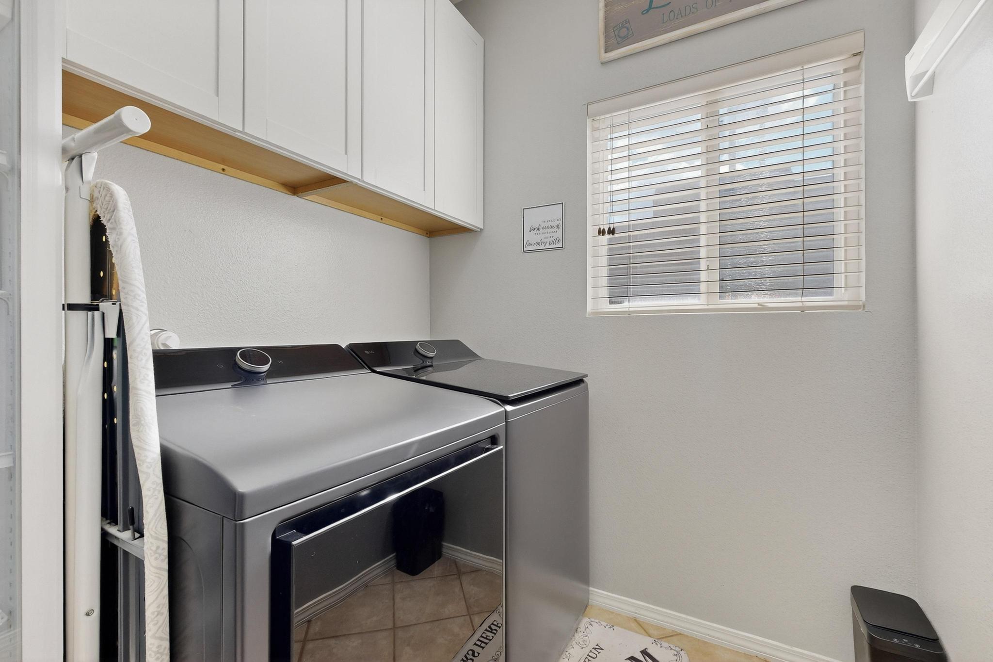 7009 TERRAZAS Road NW