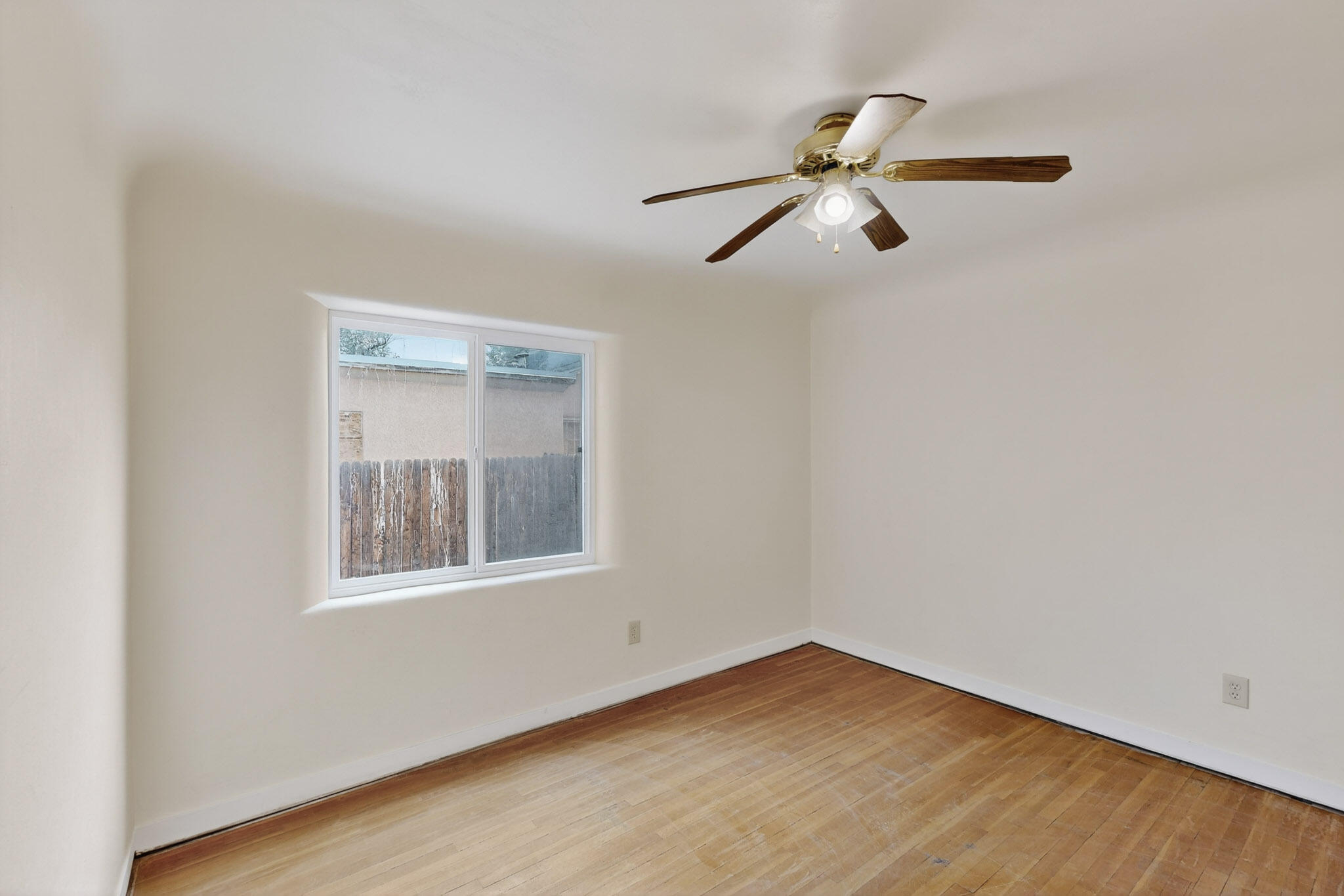 205 MORNINGSIDE 207 Drive NE