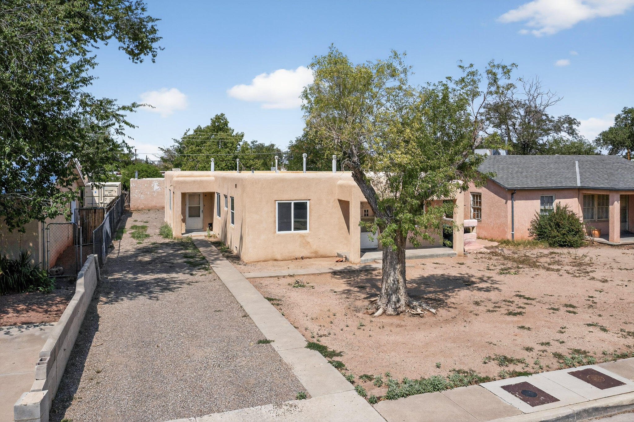 205 MORNINGSIDE 207 Drive NE