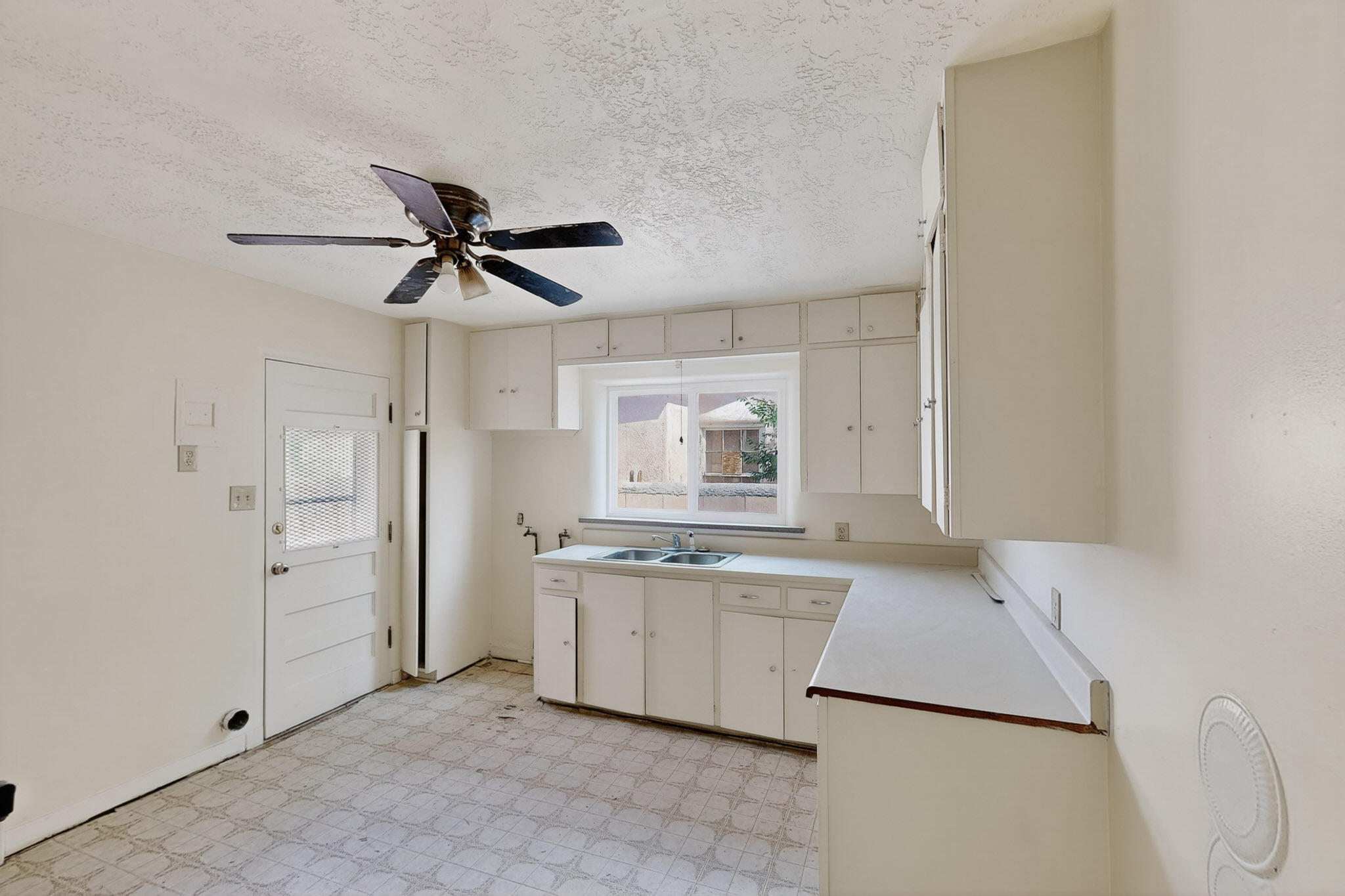 205 MORNINGSIDE 207 Drive NE