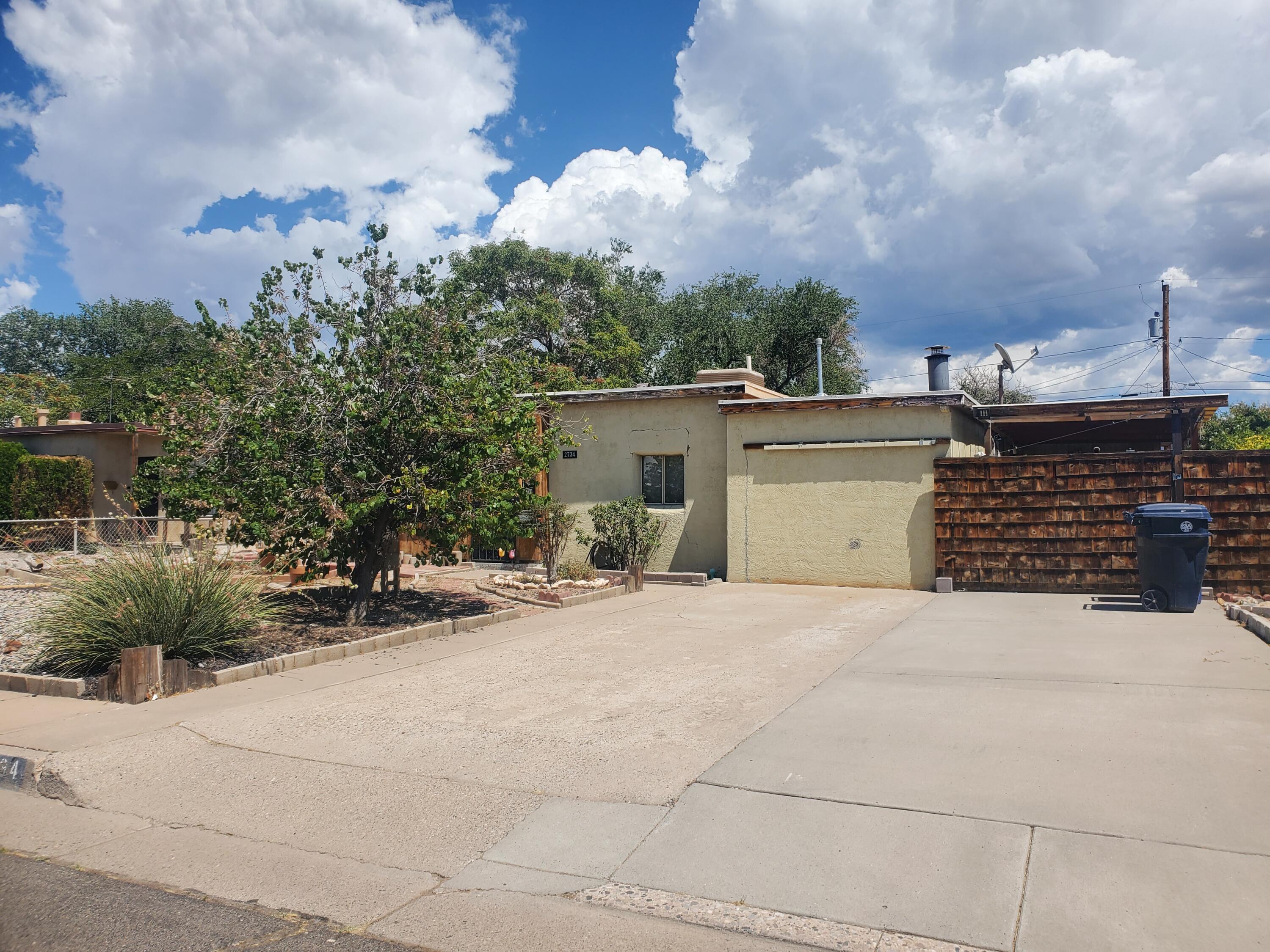 2734 MADISON Street NE