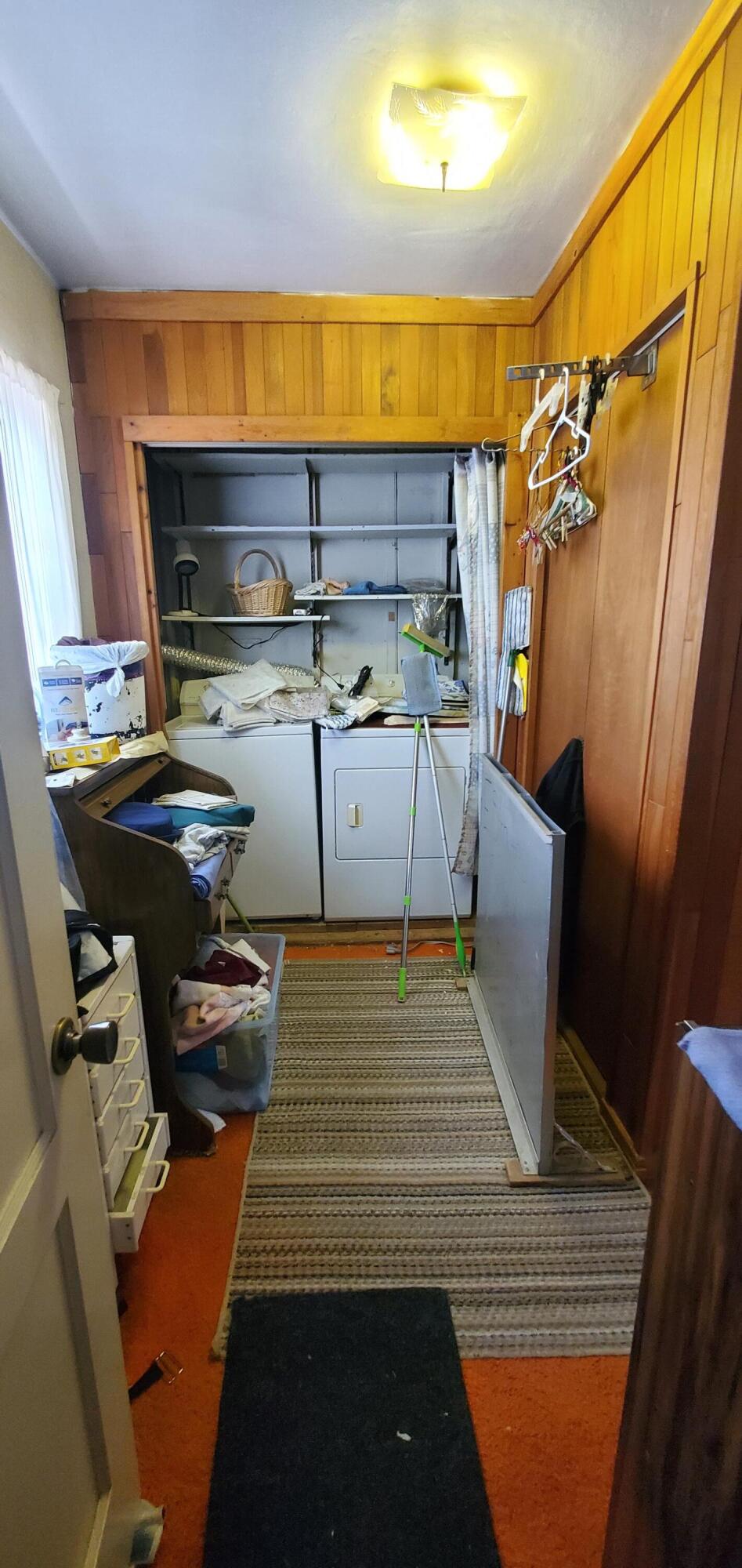 2734 MADISON Street NE