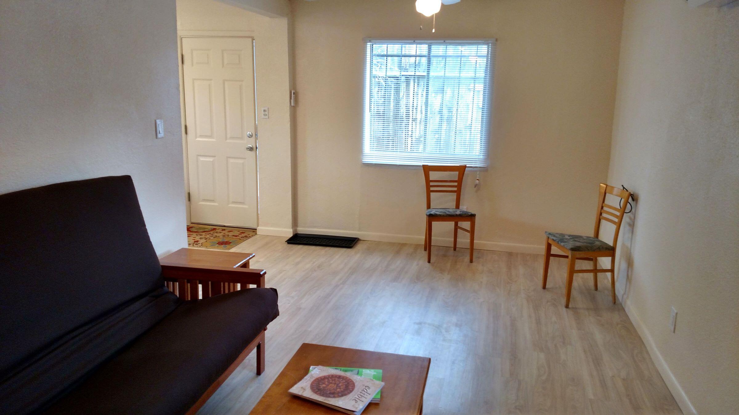 300 TULANE Drive SE